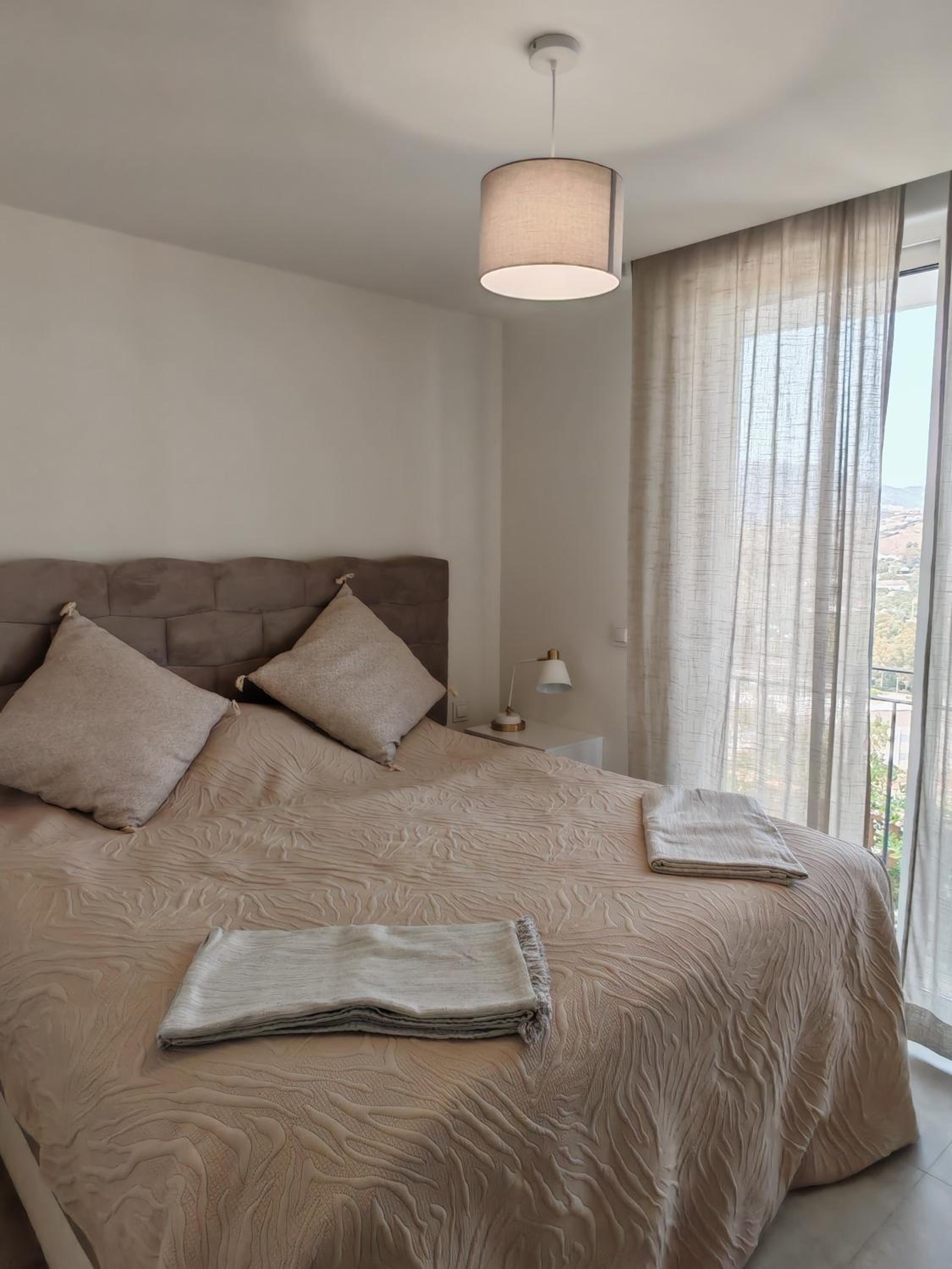 Garden apartment with incredible views in Casa Banderas La Cala de Mijas