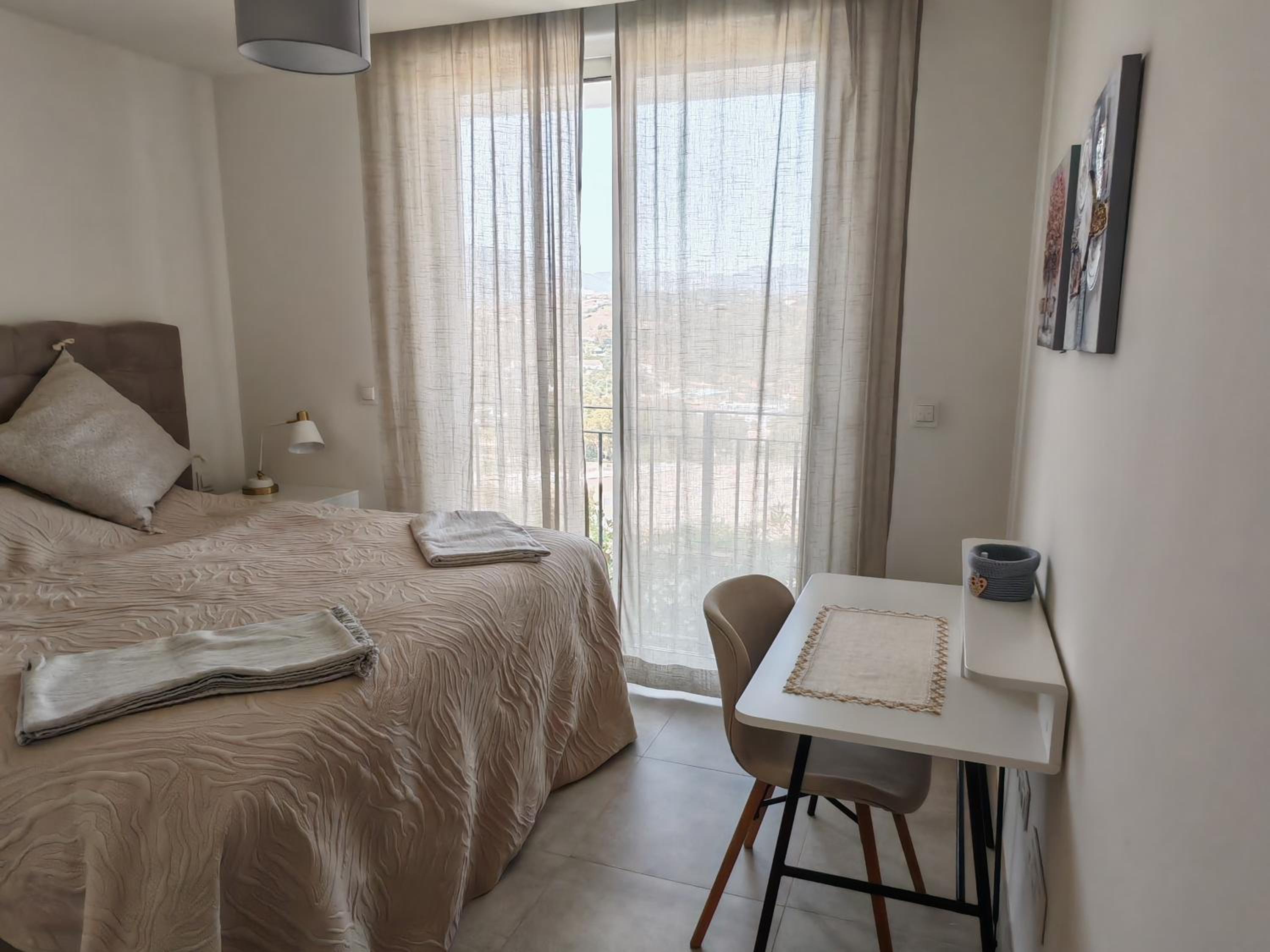 Garden apartment with incredible views in Casa Banderas La Cala de Mijas