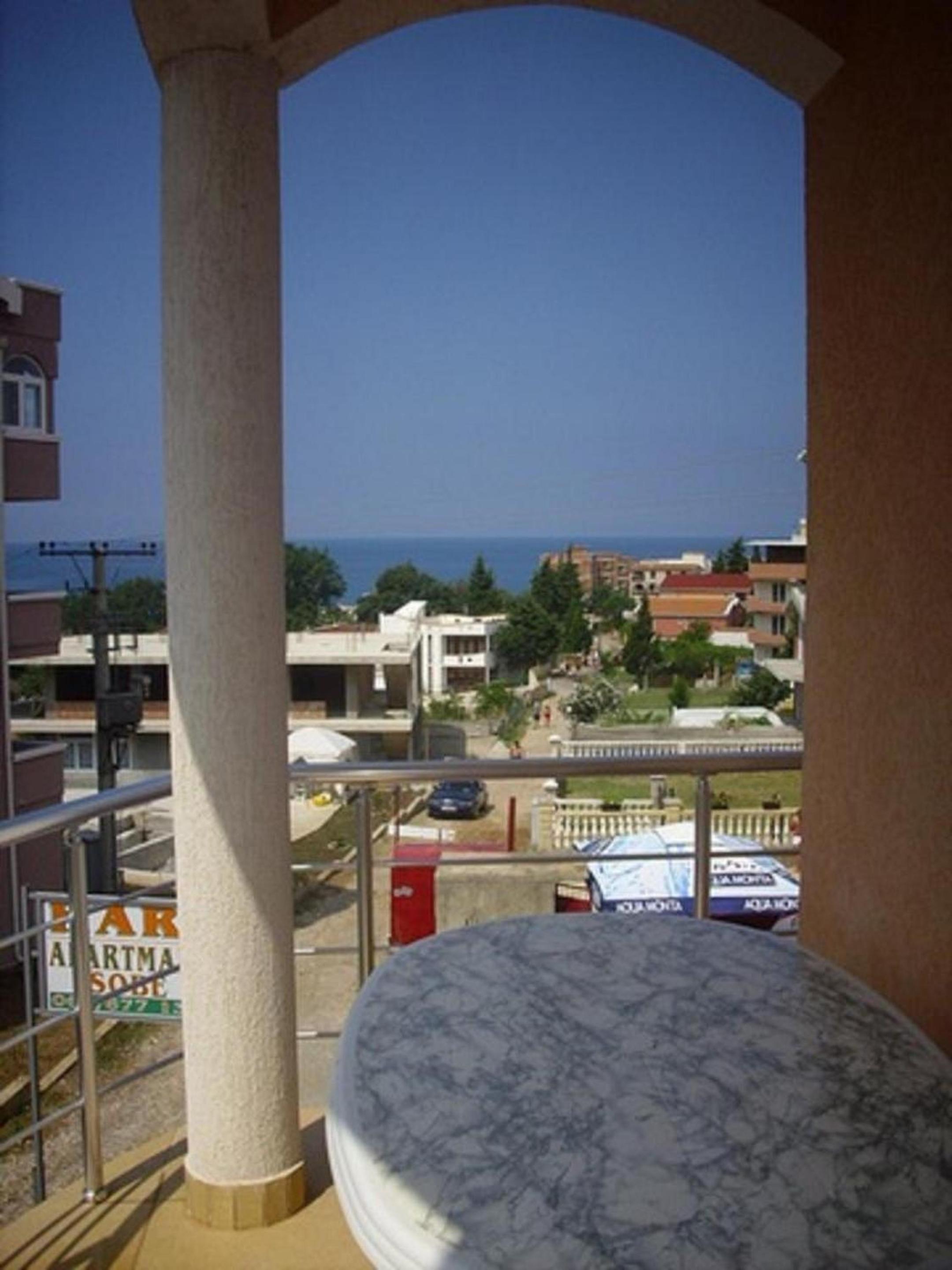 Apartmans Hari