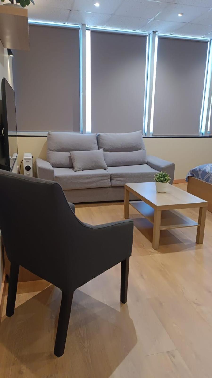 Estudios 85 - Cerca de Madrid, Toledo y Parque Warner