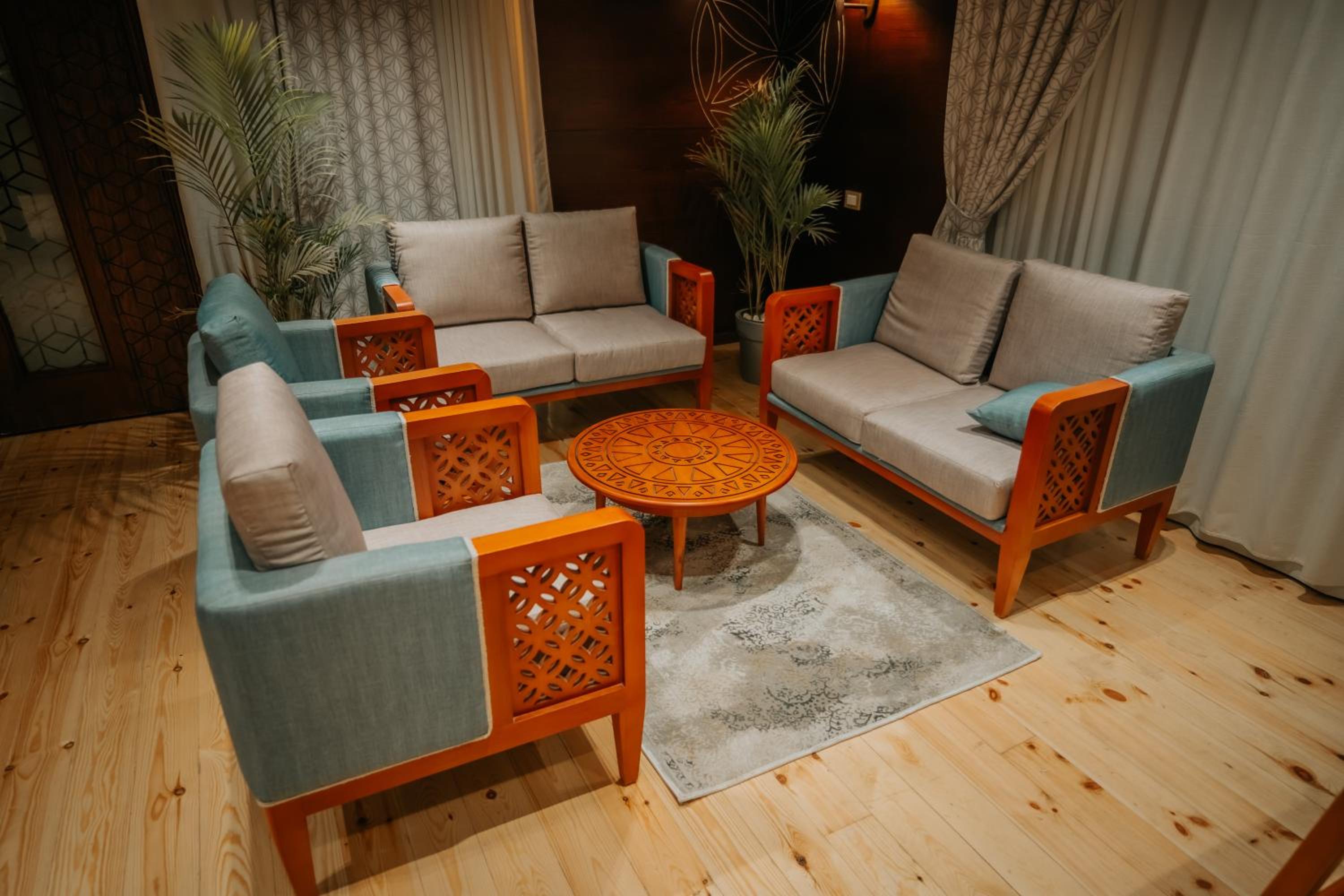 Azhar Dahabiya luxury suites