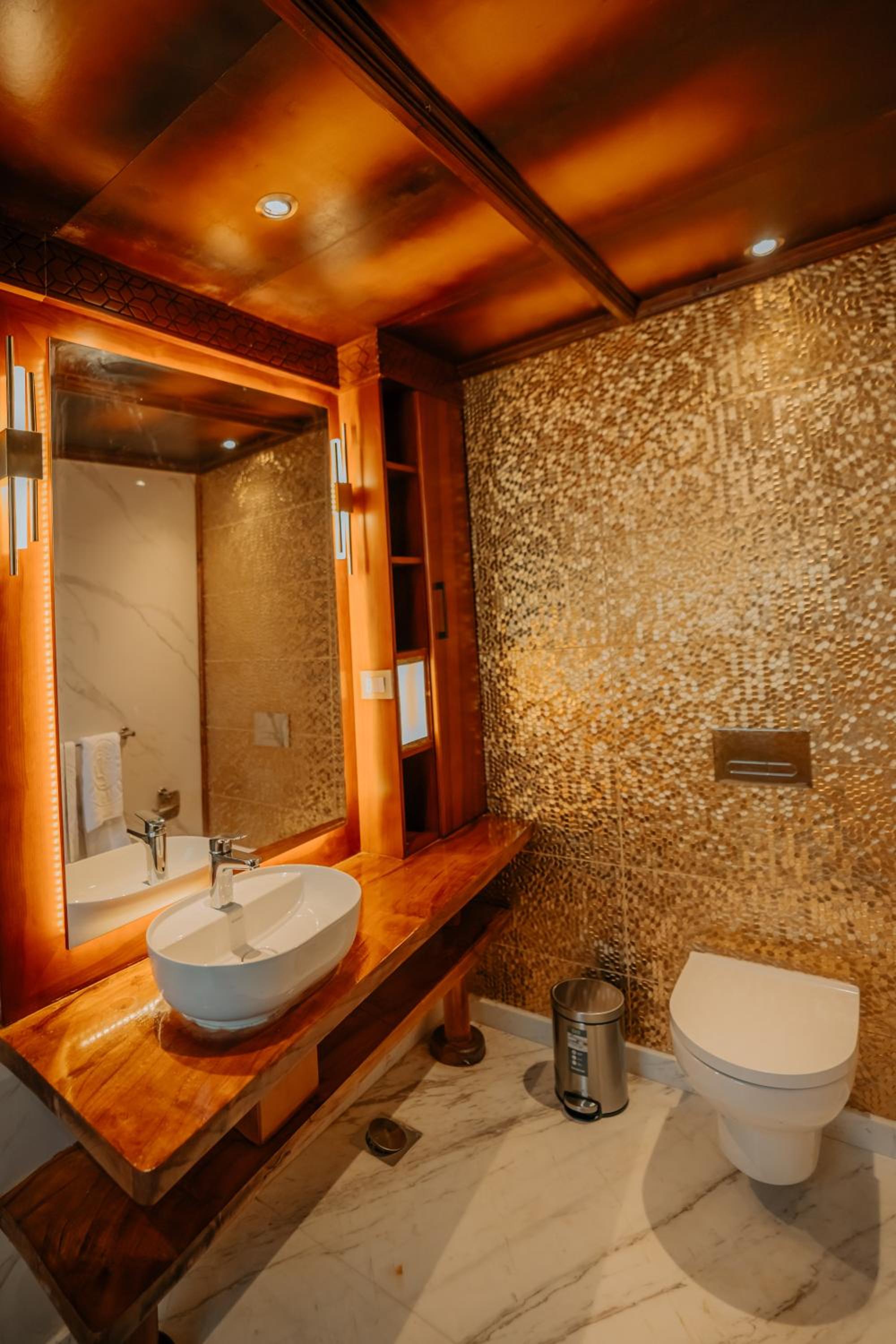 Azhar Dahabiya luxury suites