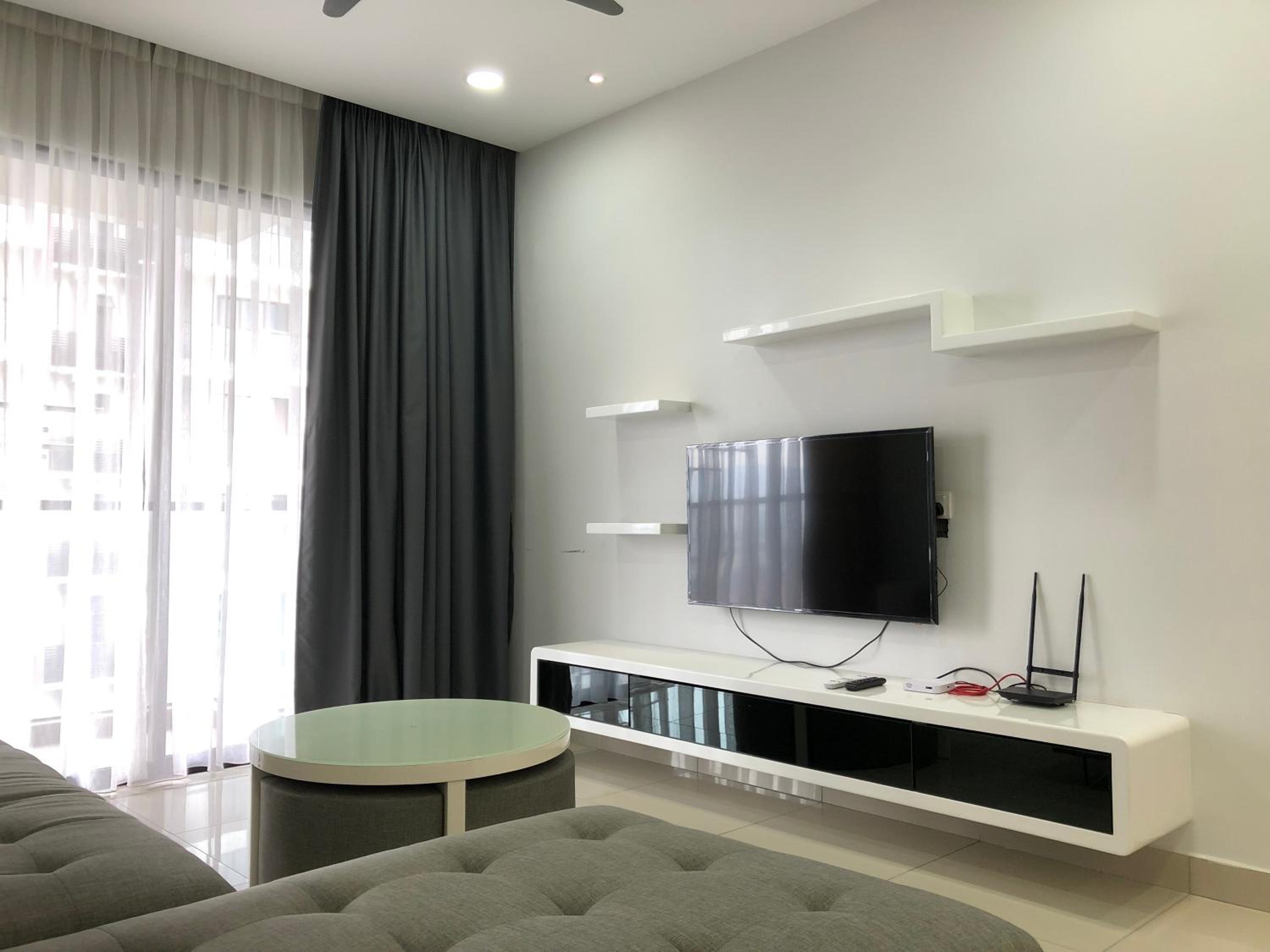 Modern Escape Urban 360 by LUVIT STAY