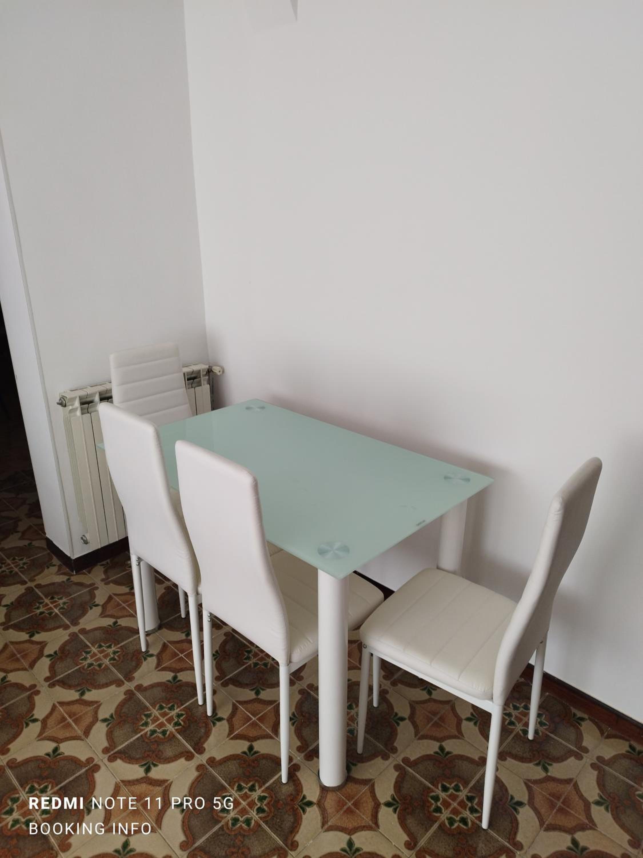 Luminous Living La Elipa