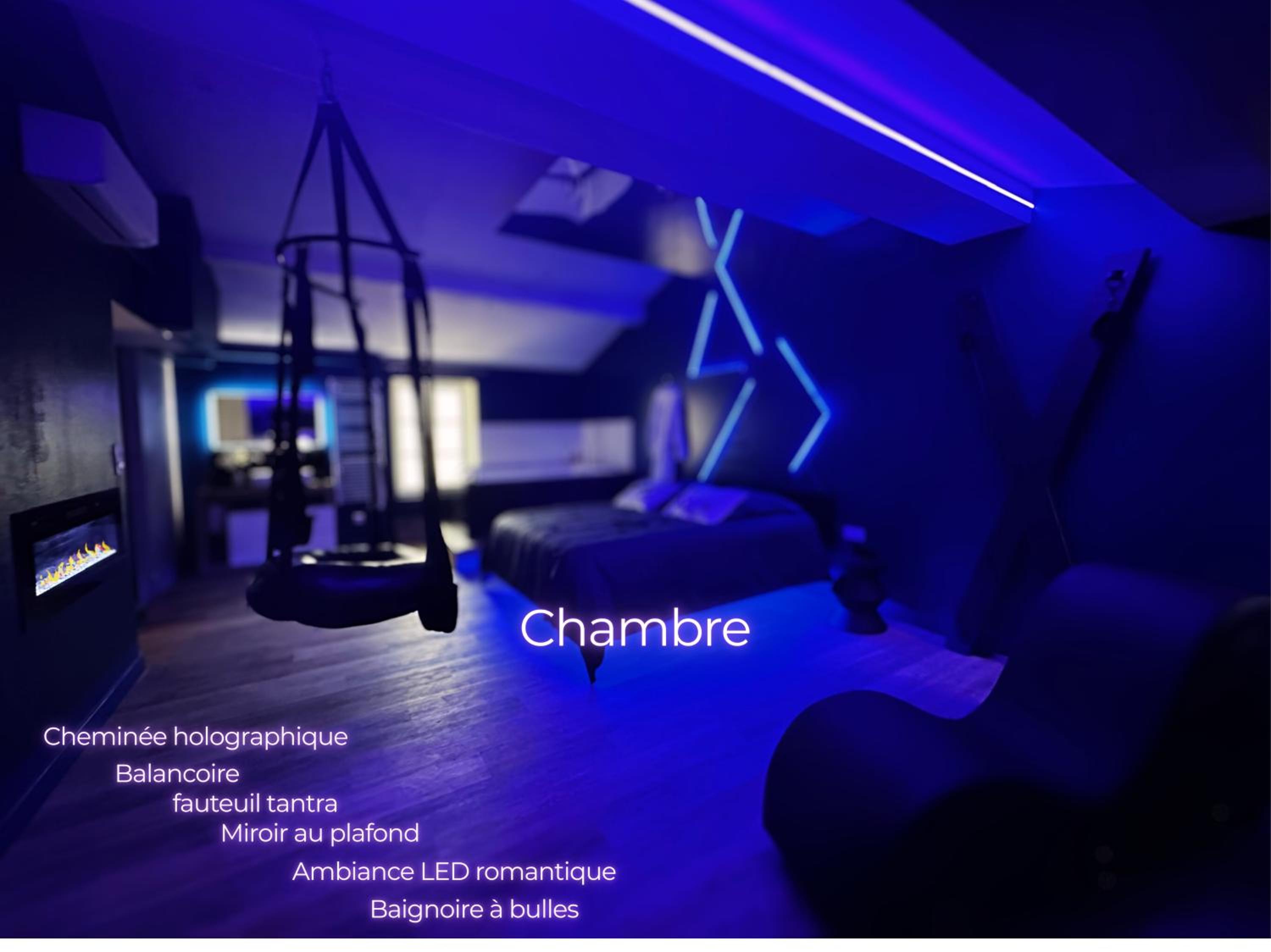 Suite craz'in Love Room, jacuzzi, cinéma, Camargue