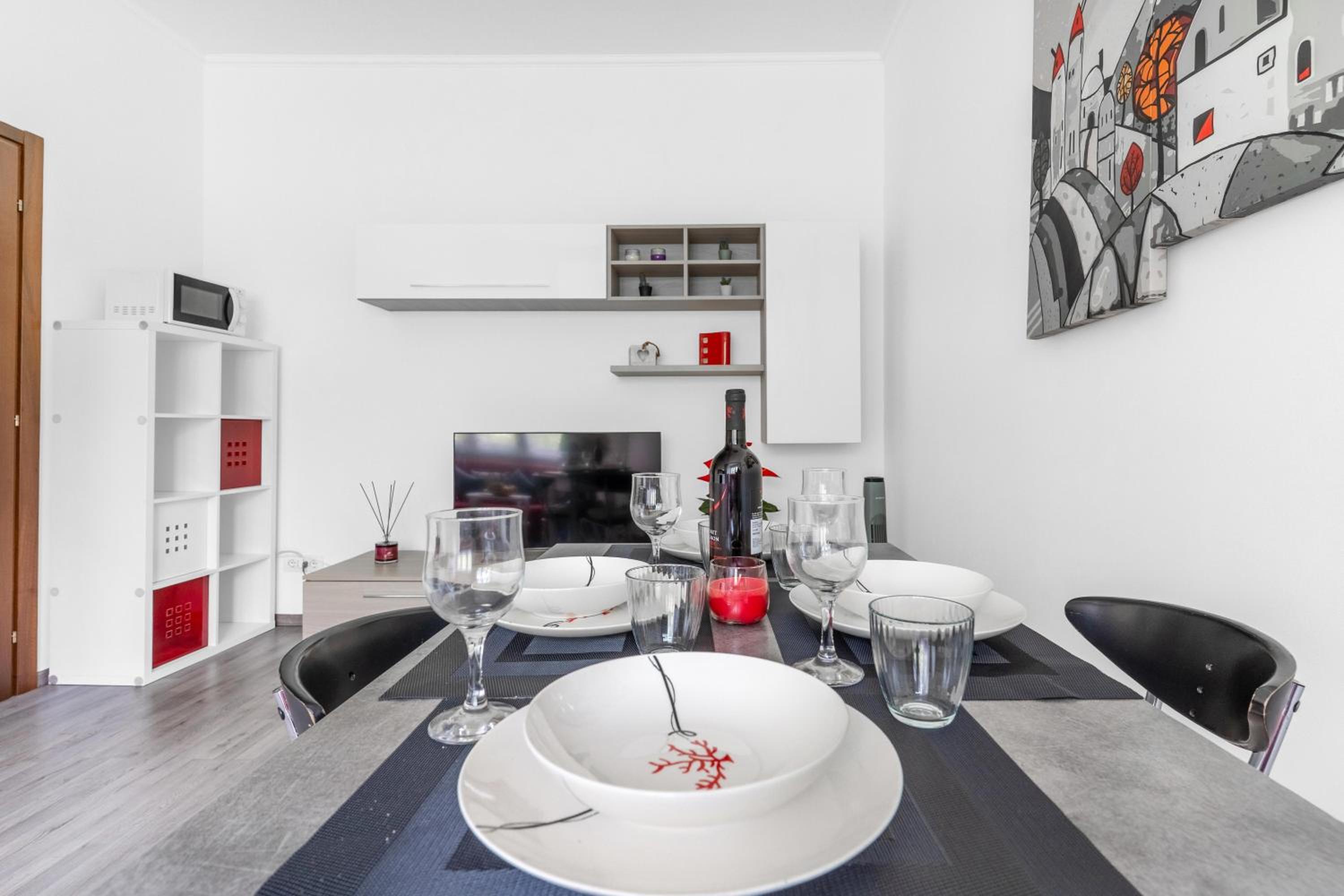 Luxury dream - DUOMO 10min Free fast wi-fi and AC Train Station Porta Vittoria 290mt