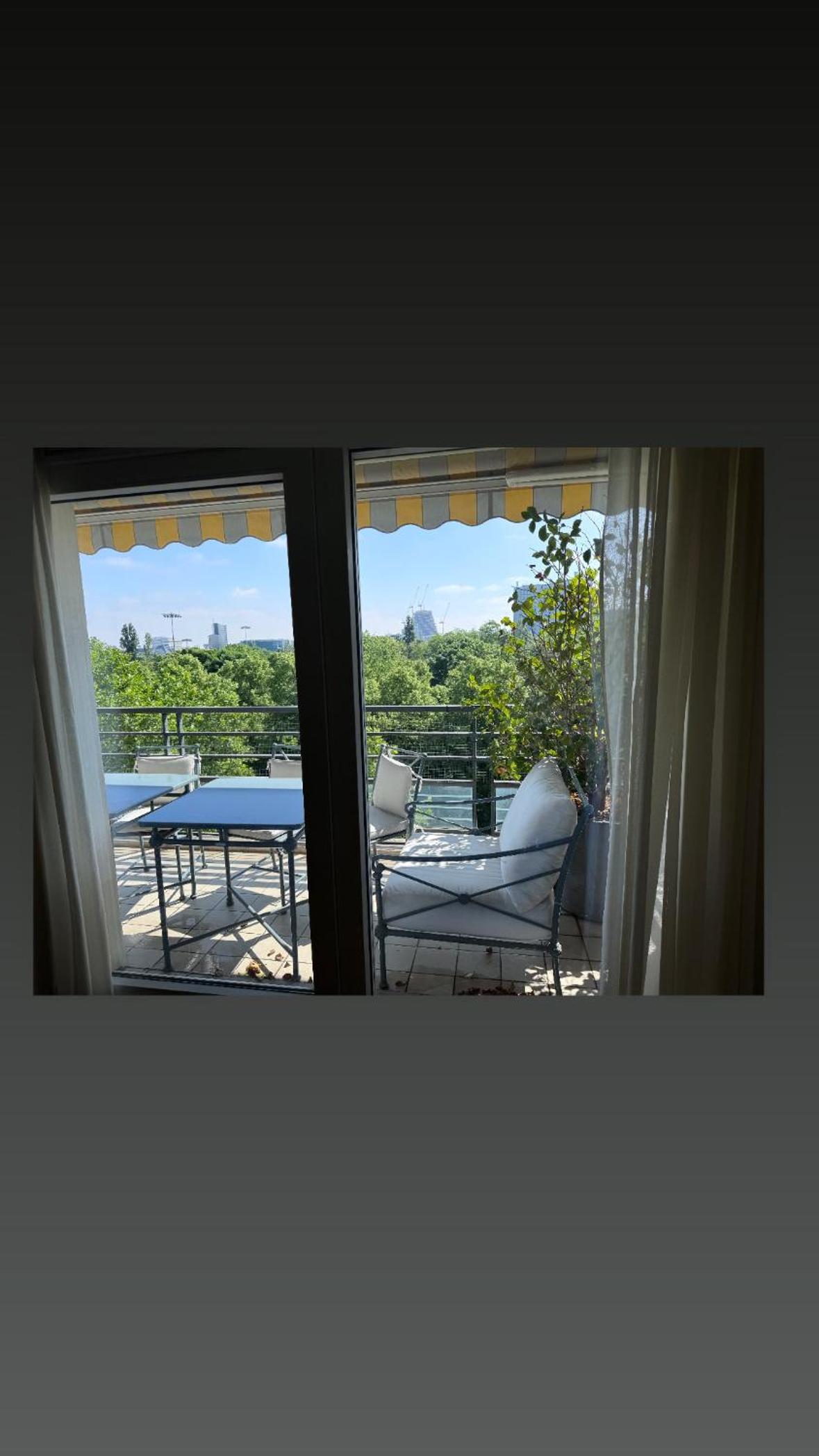 3 bedrooms with Tour Eiffel view