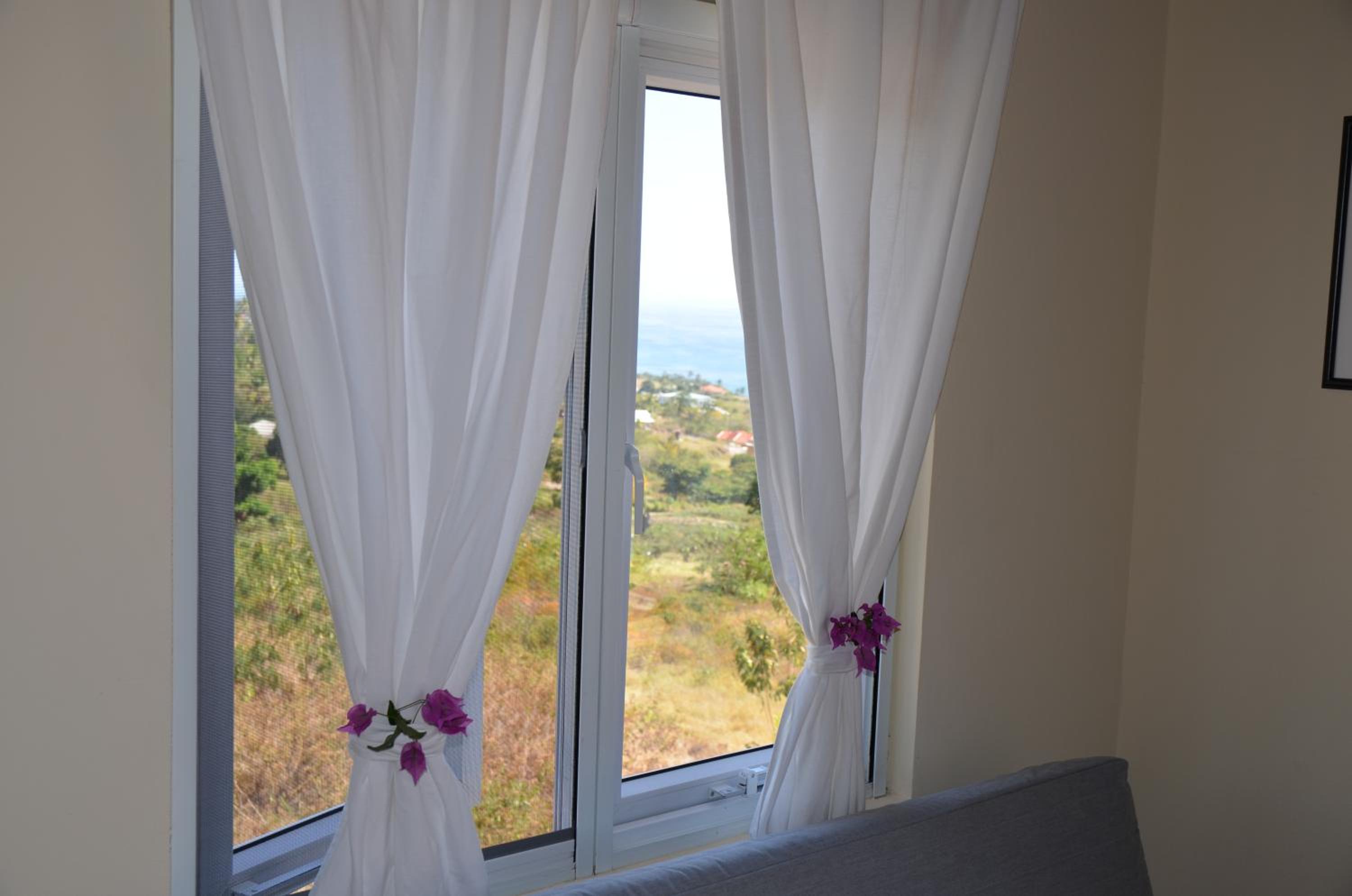 Kaye Coco view 5