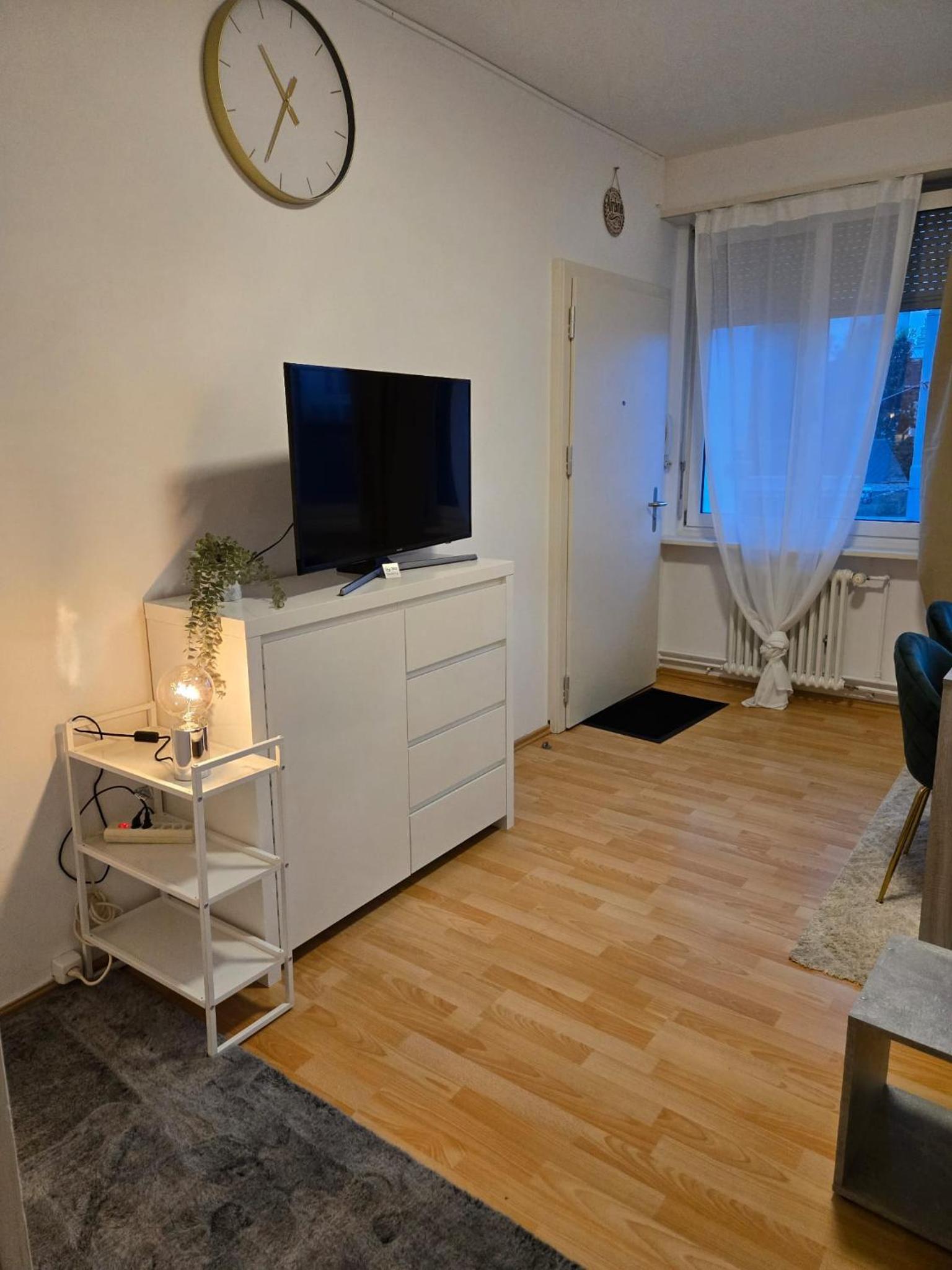 LaCasa-Mia Apartment Basel