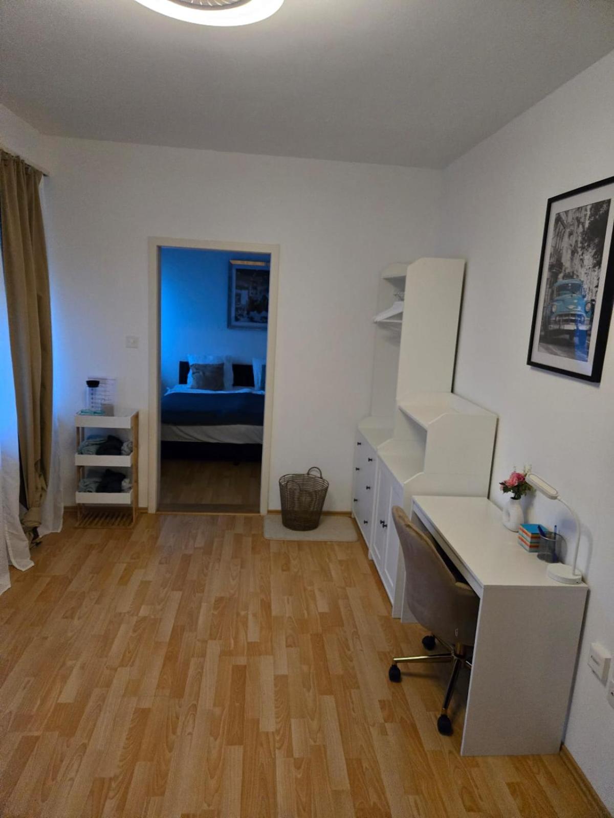 LaCasa-Mia Apartment Basel