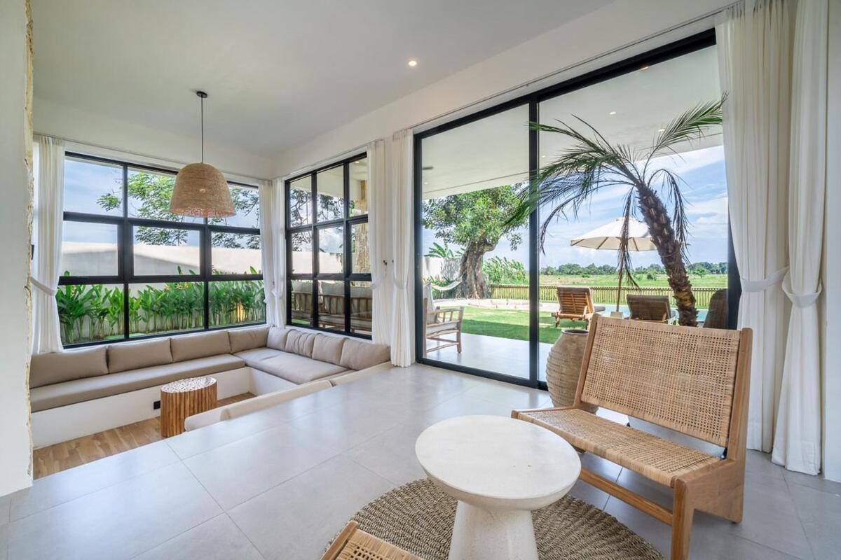Lush Villa - 2BR with Rice Fields View