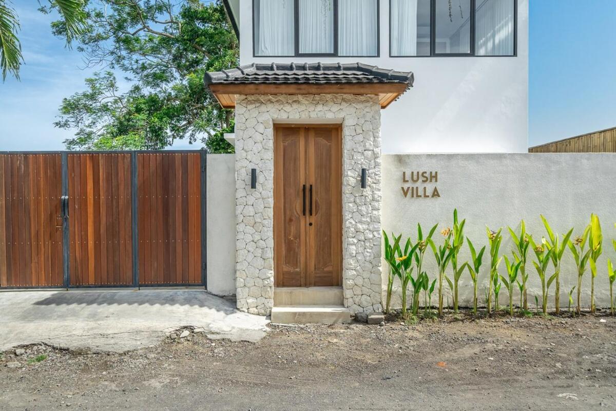 Lush Villa - 2BR with Rice Fields View