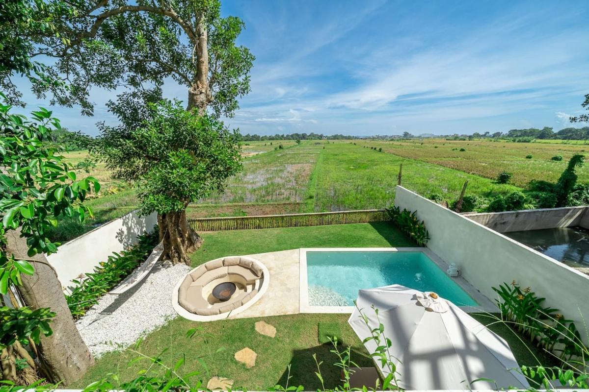Lush Villa - 2BR with Rice Fields View