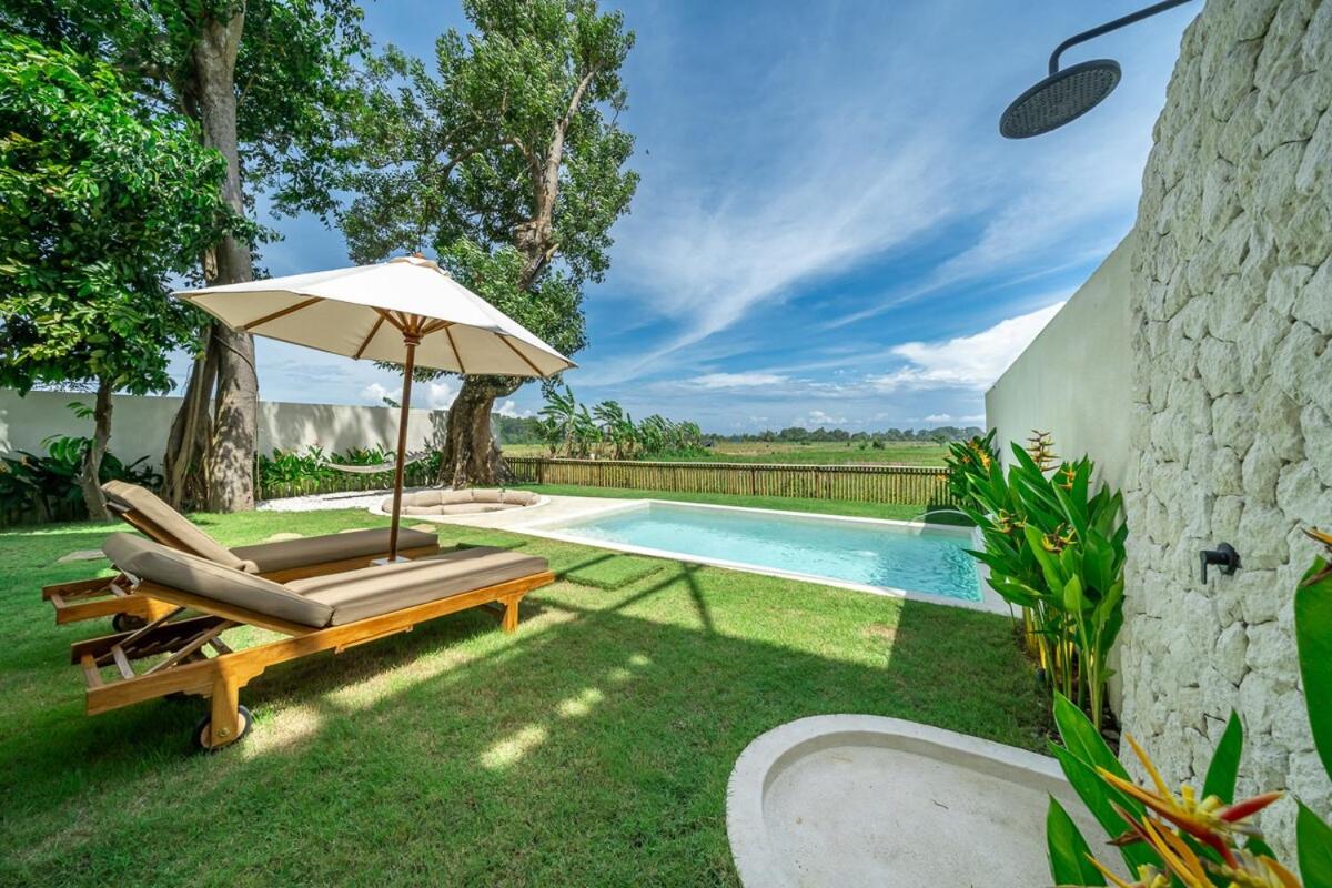 Lush Villa - 2BR with Rice Fields View