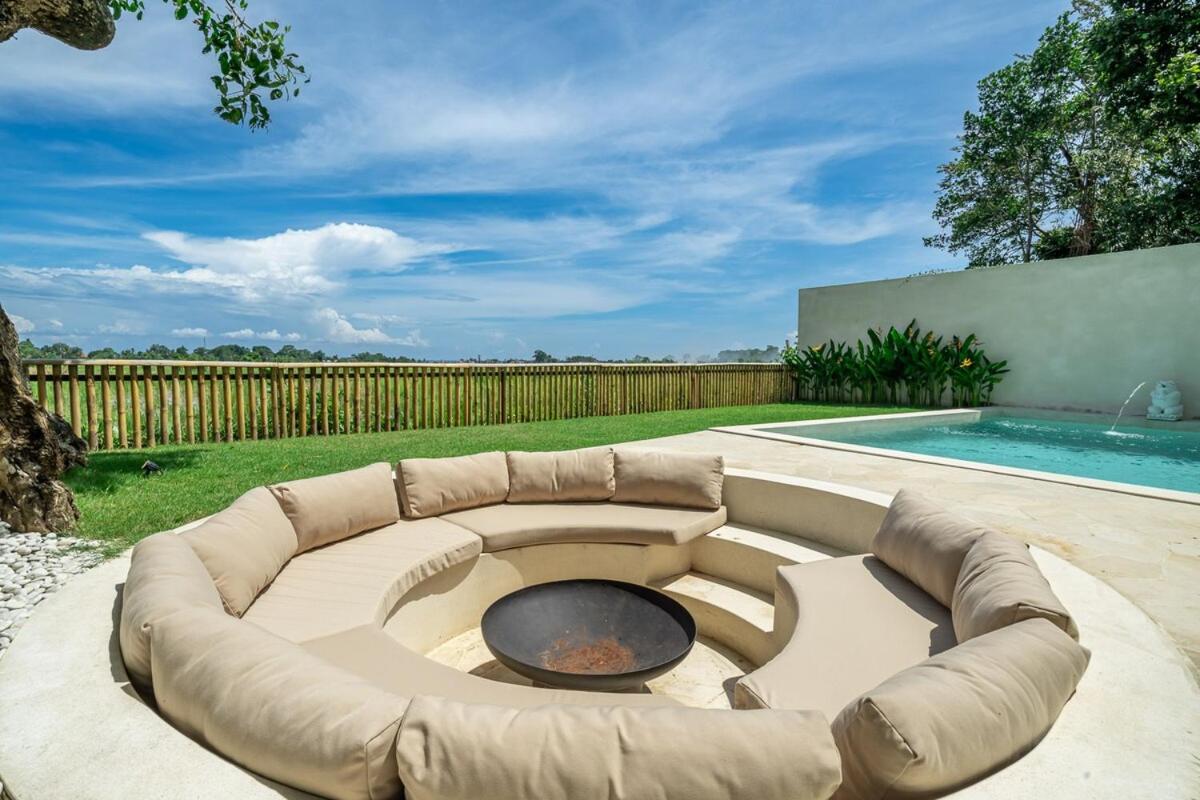 Lush Villa - 2BR with Rice Fields View