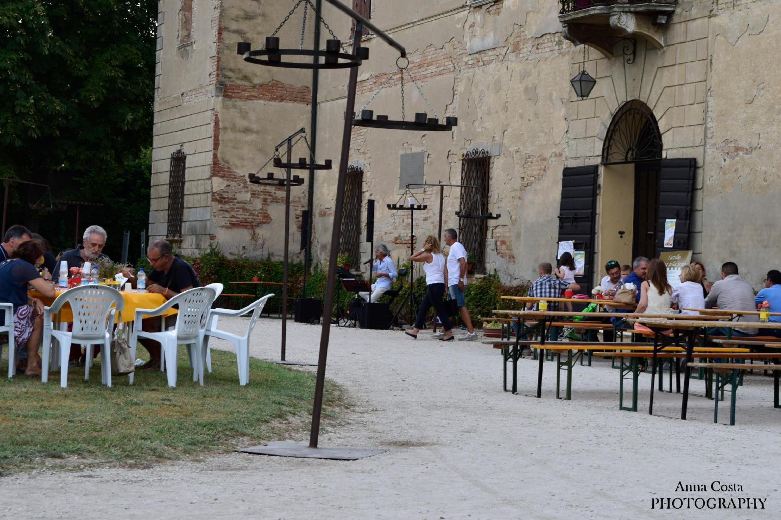 Ostello Castello Mina Della Scala