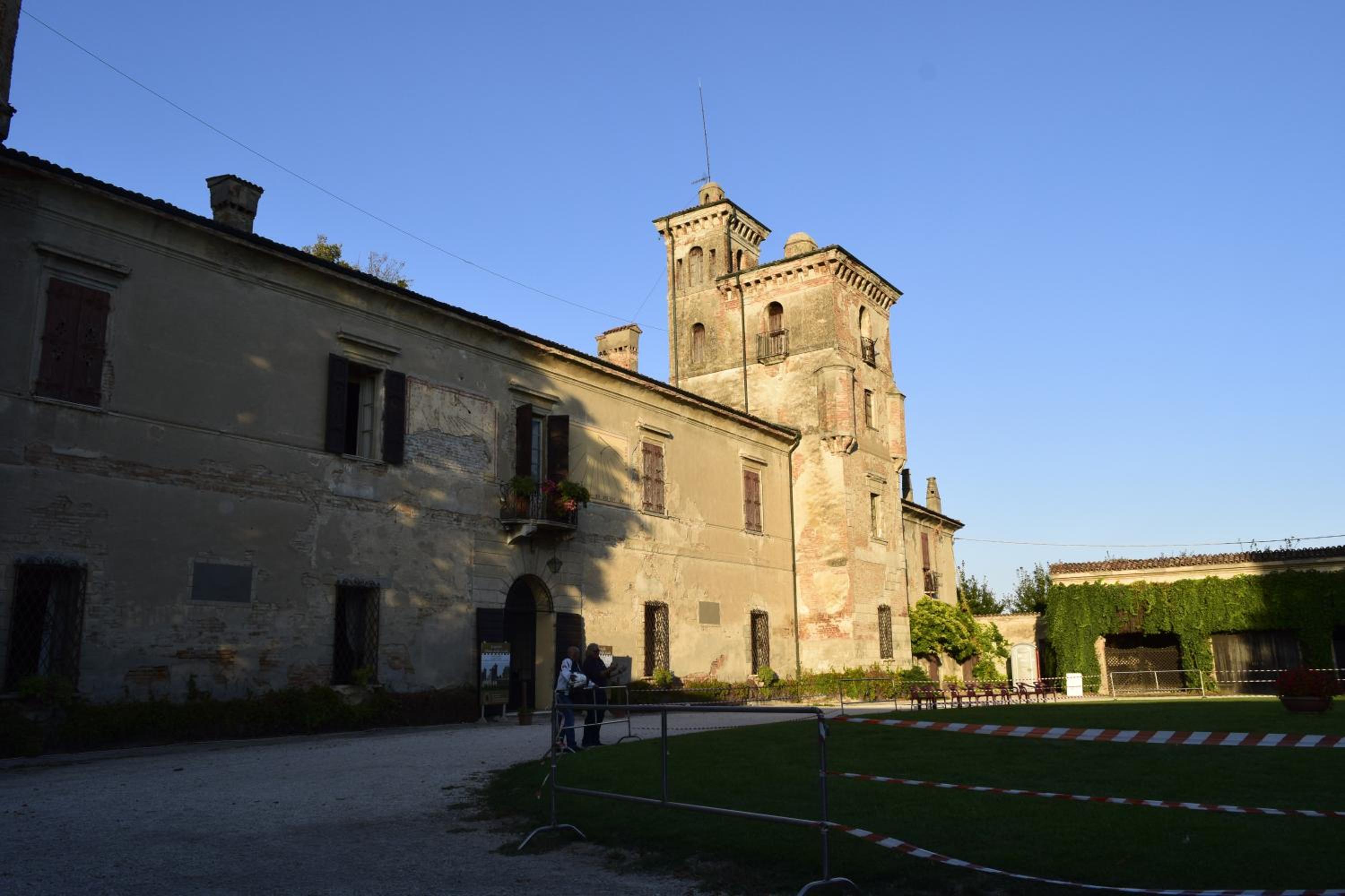 Ostello Castello Mina Della Scala