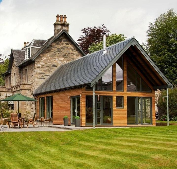Craigatin House & Courtyard