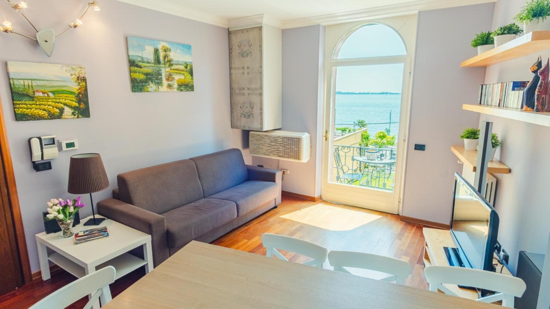 La Finestra sul Lago - Italian Homing