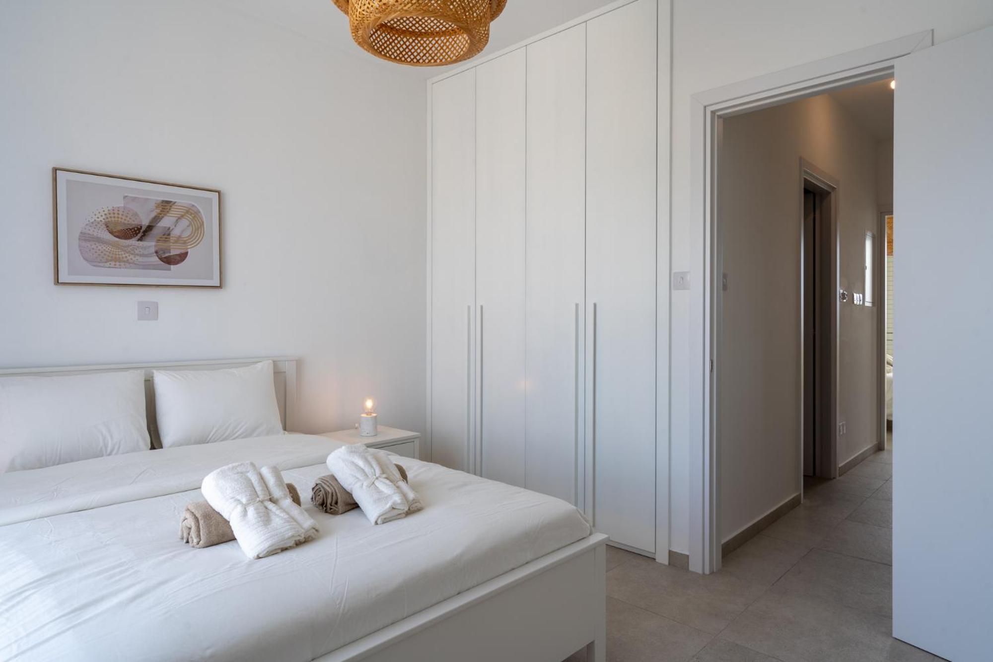 Stylish Poolside Villa at Paphos