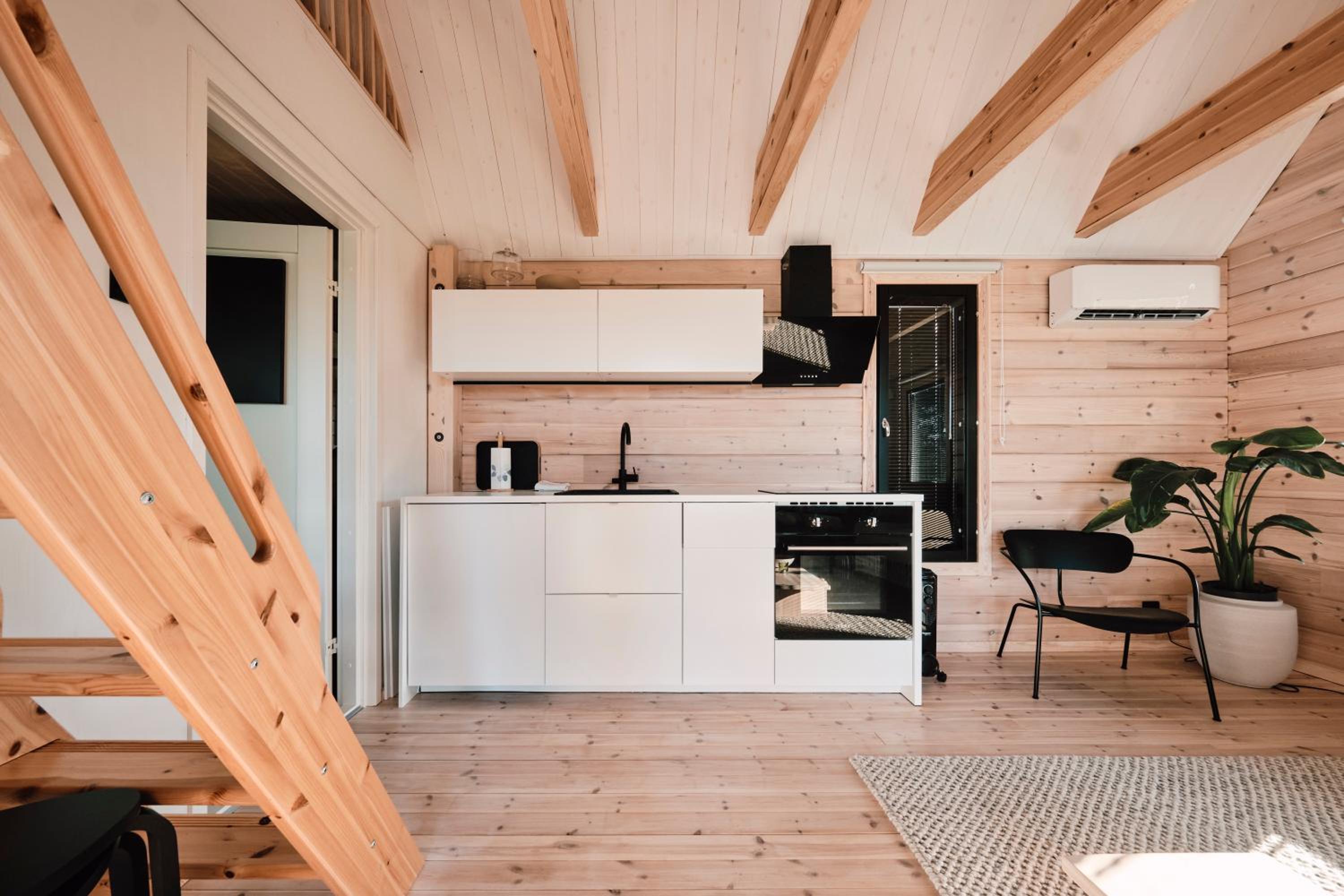 Villa Lillan - Luxury Seaside Villa with Sauna & Jacuzzi