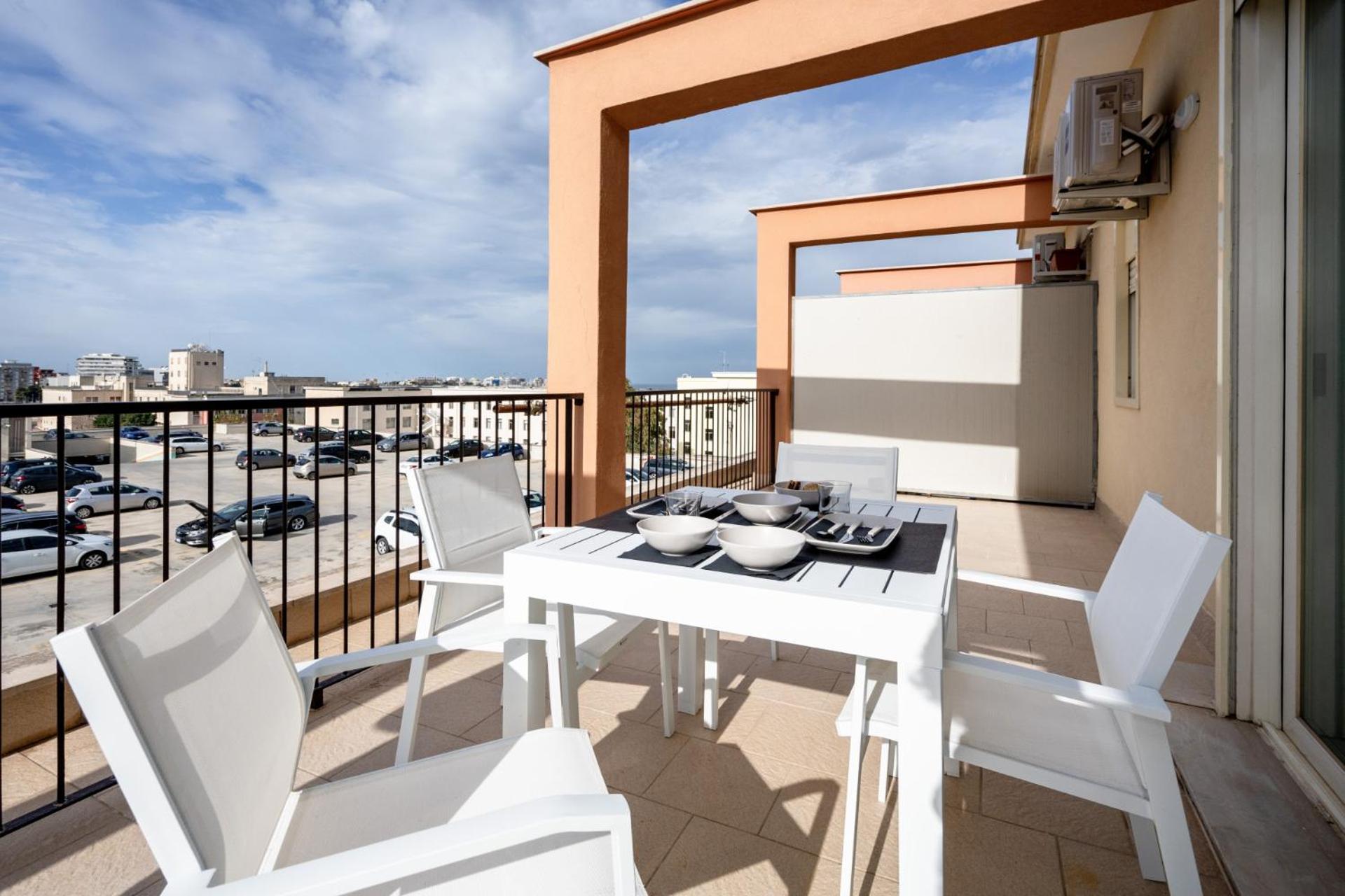 Skyline Mirjana – Cozy Apartment with Terrace