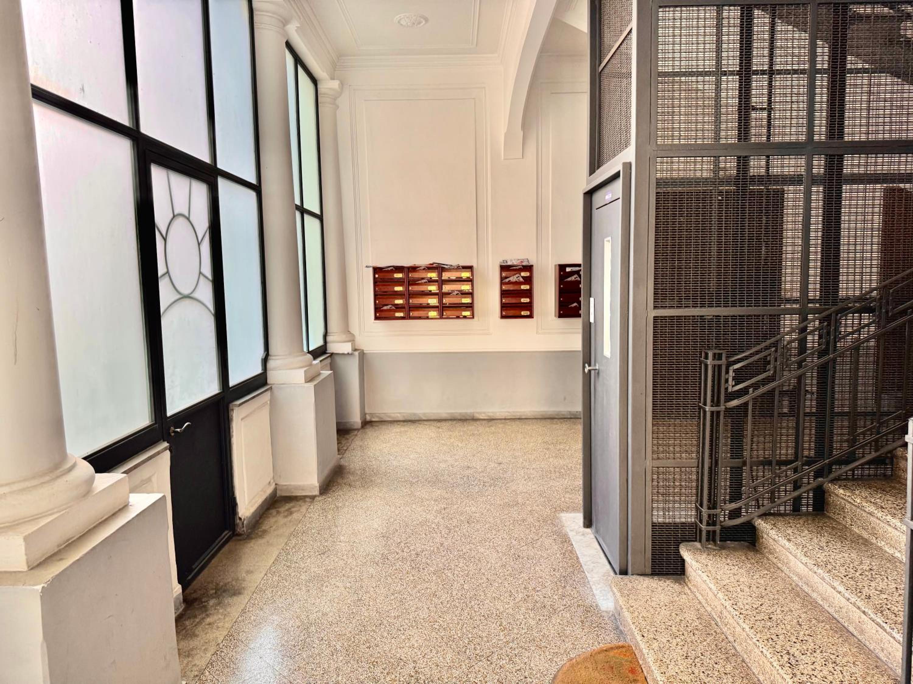 A 2 Passi Apartment - Nel centro di Salerno
