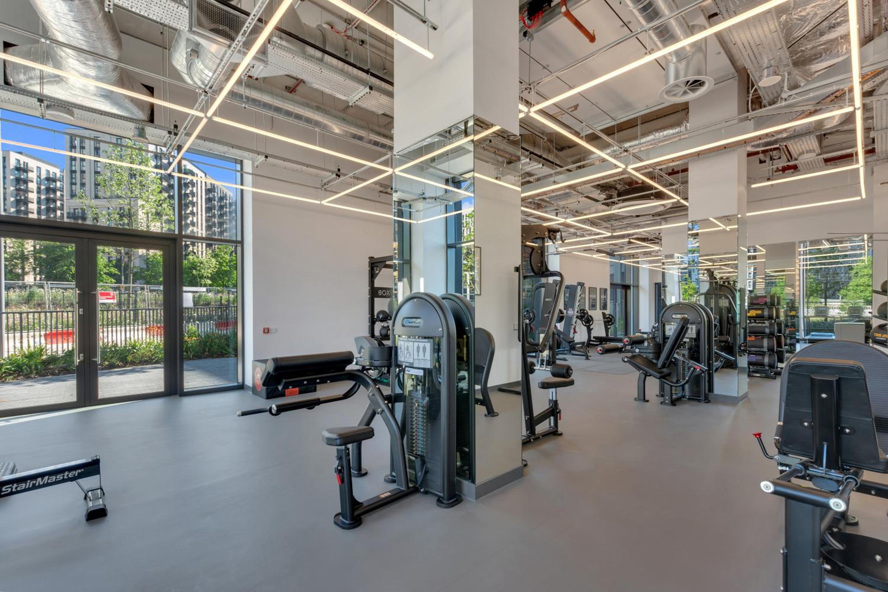 Chic Luna Apartments near Wembley Park by MySquare