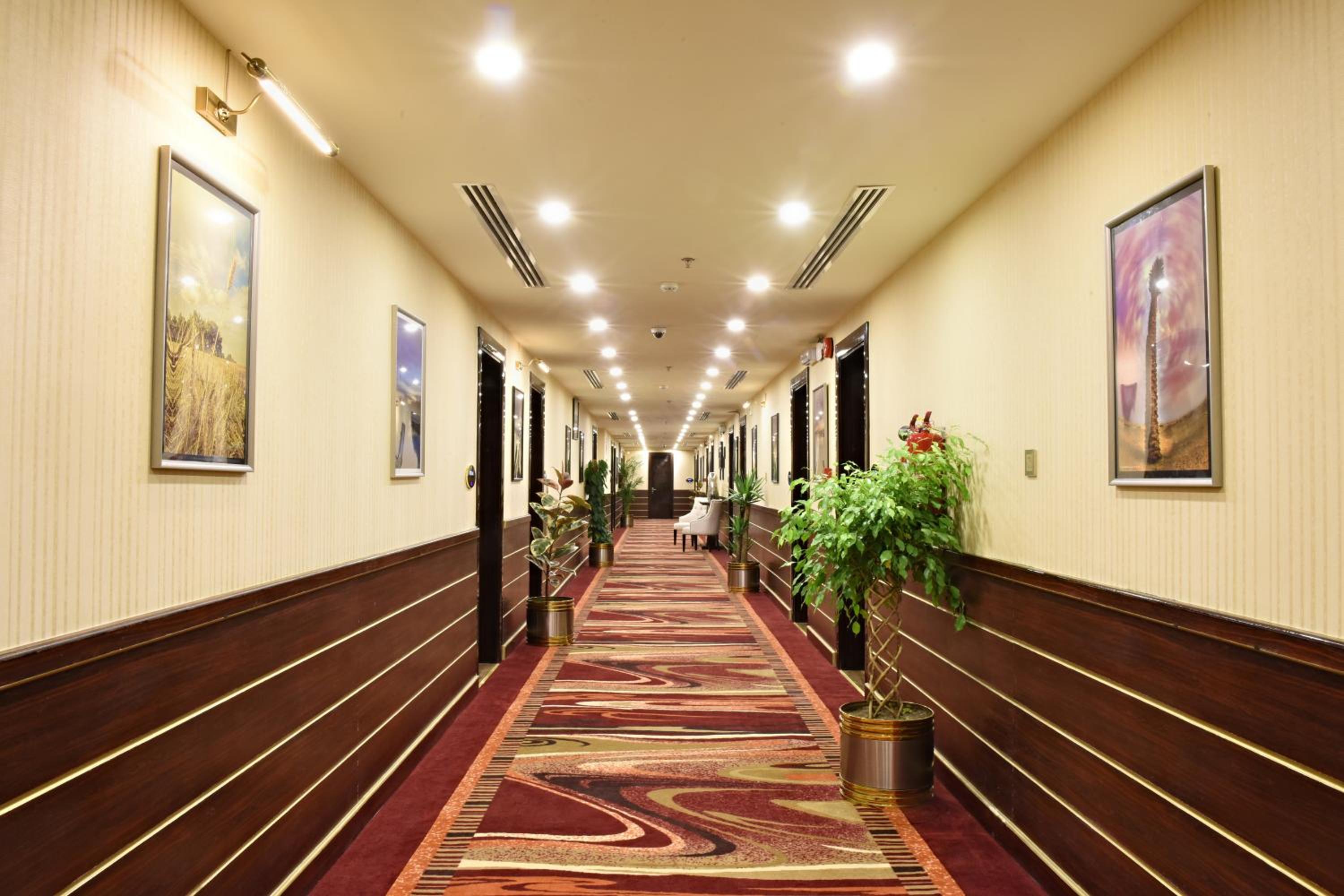 Garden Plaza Hotel — photo 20
