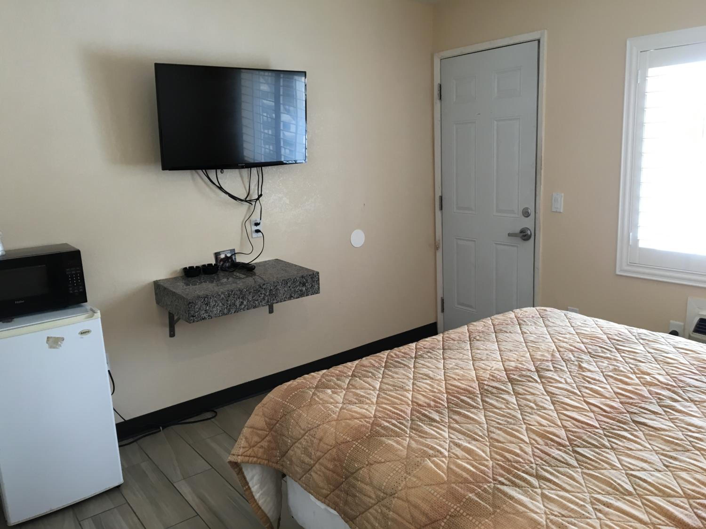 Ace Budget Motel