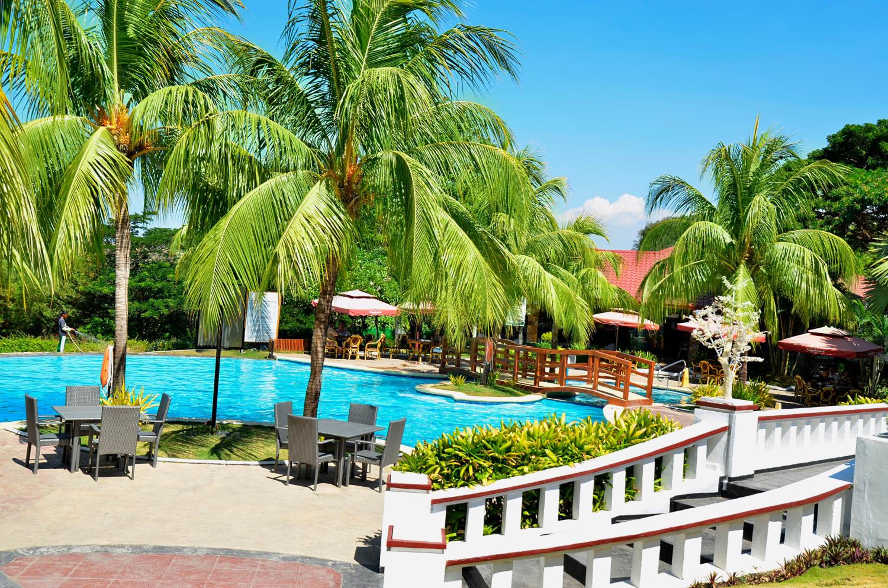 Thunderbird Resorts - Rizal