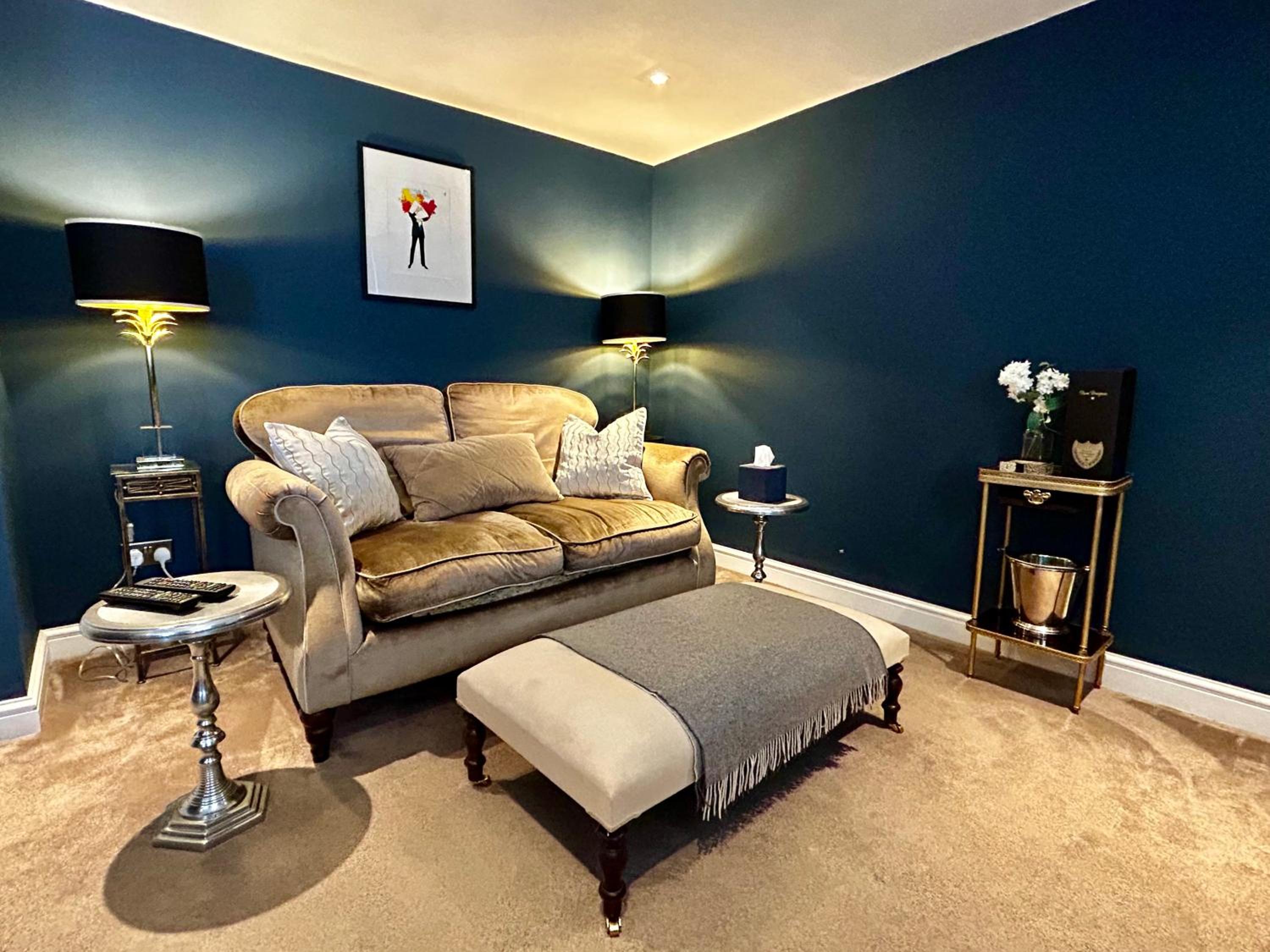 Stylish City Centre Apartment