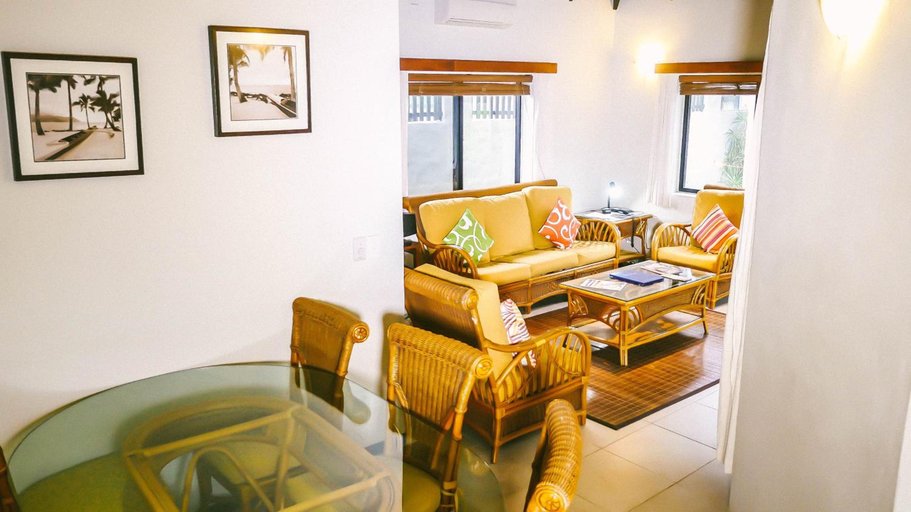 Muri Beach Resort