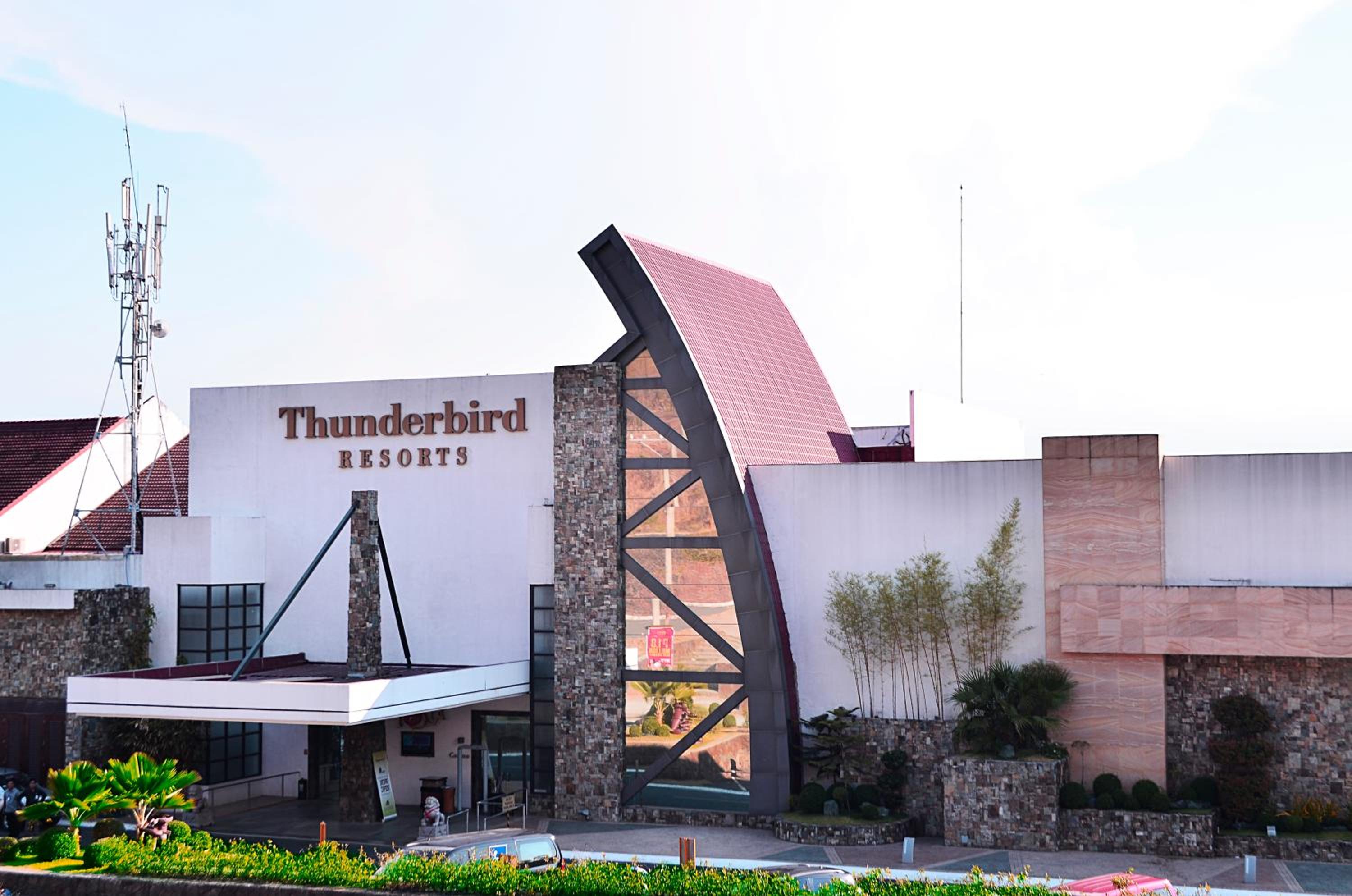 Thunderbird Resorts - Rizal