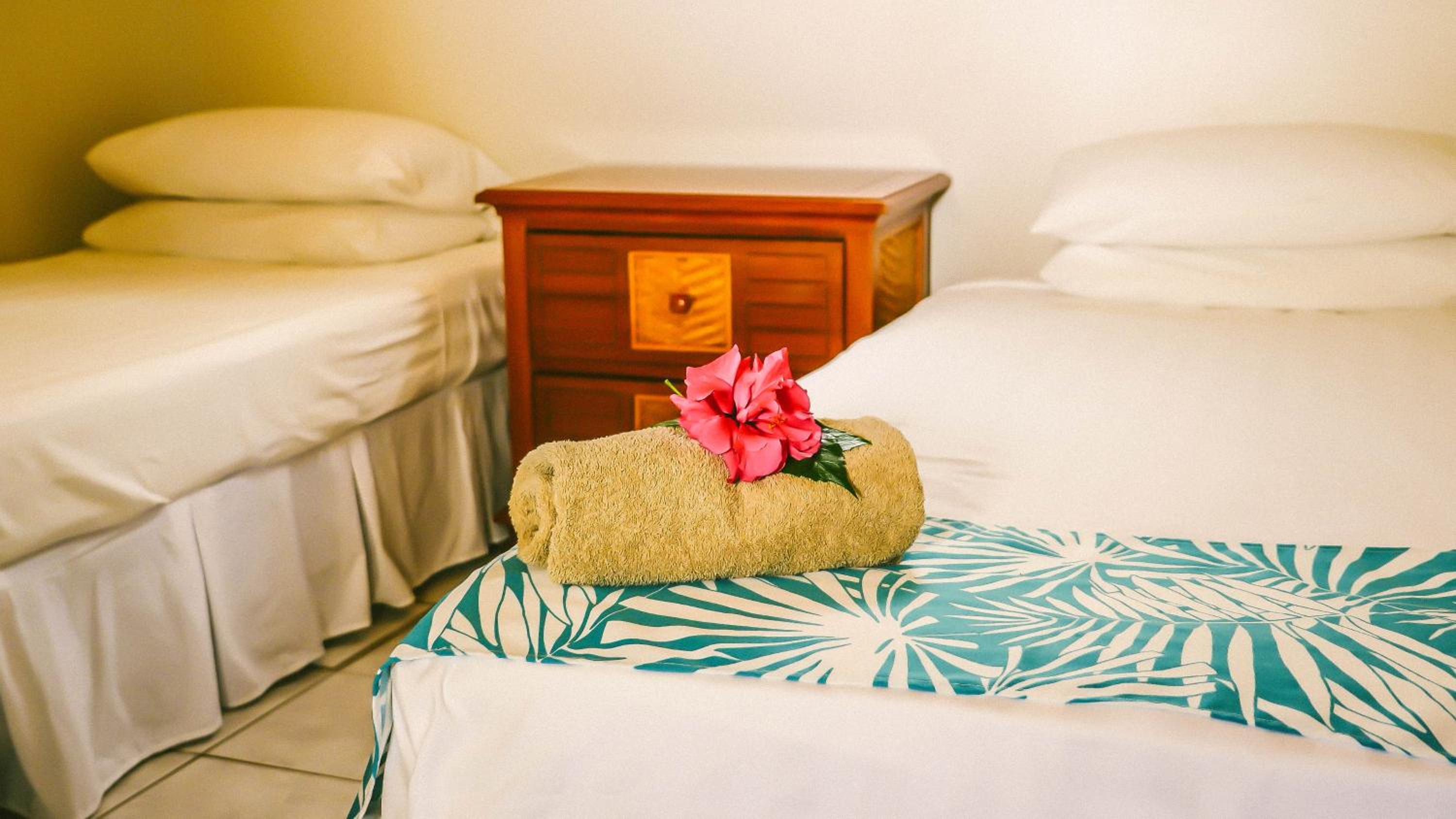 Muri Beach Resort