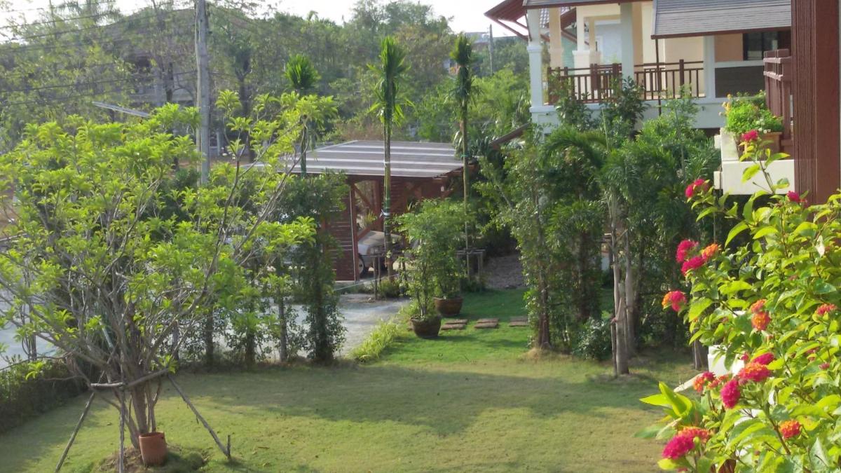Rimtalay Angsila Guesthouse
