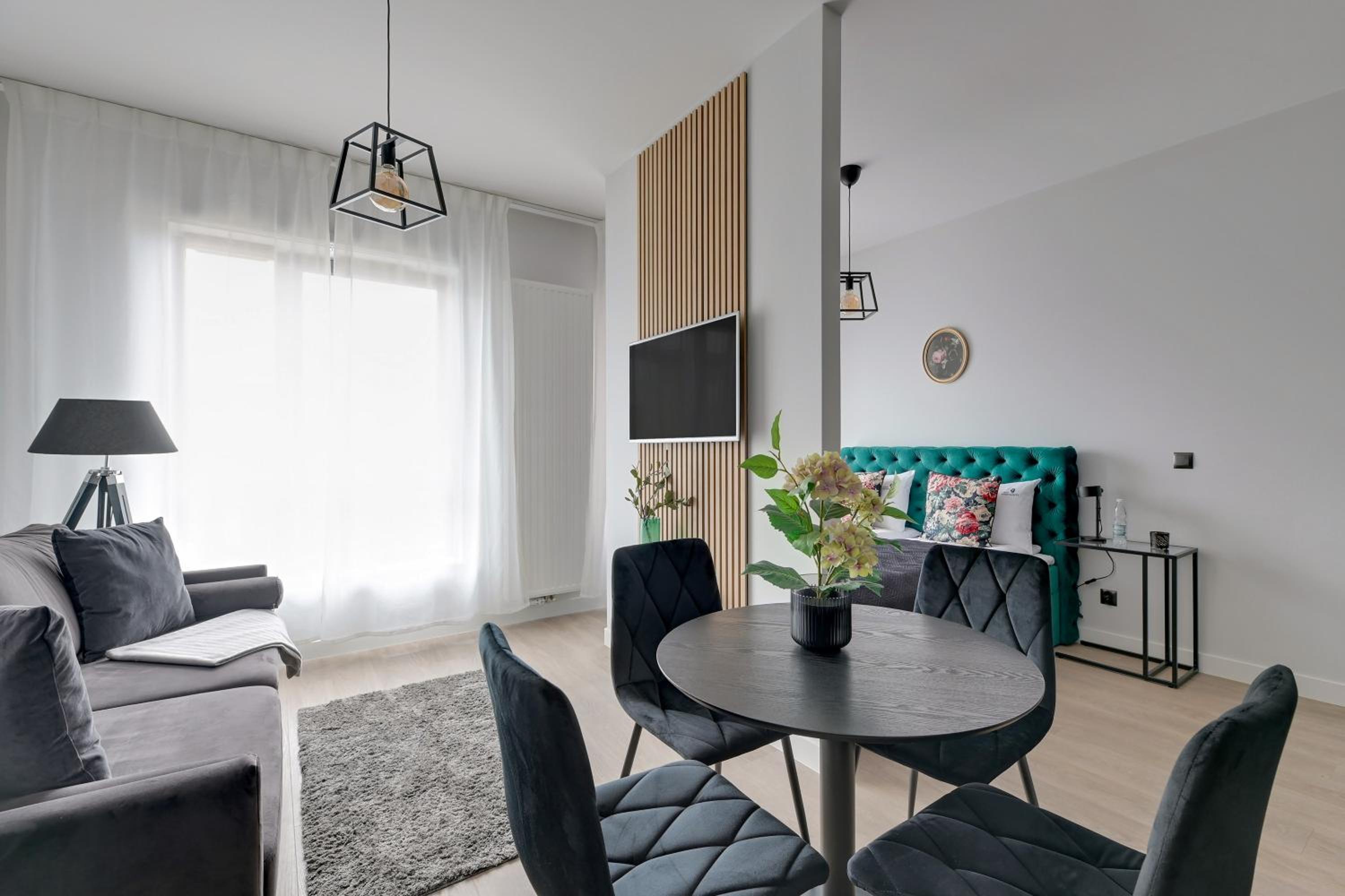 Scala City Center Apartments & Studios by Lion Apartments