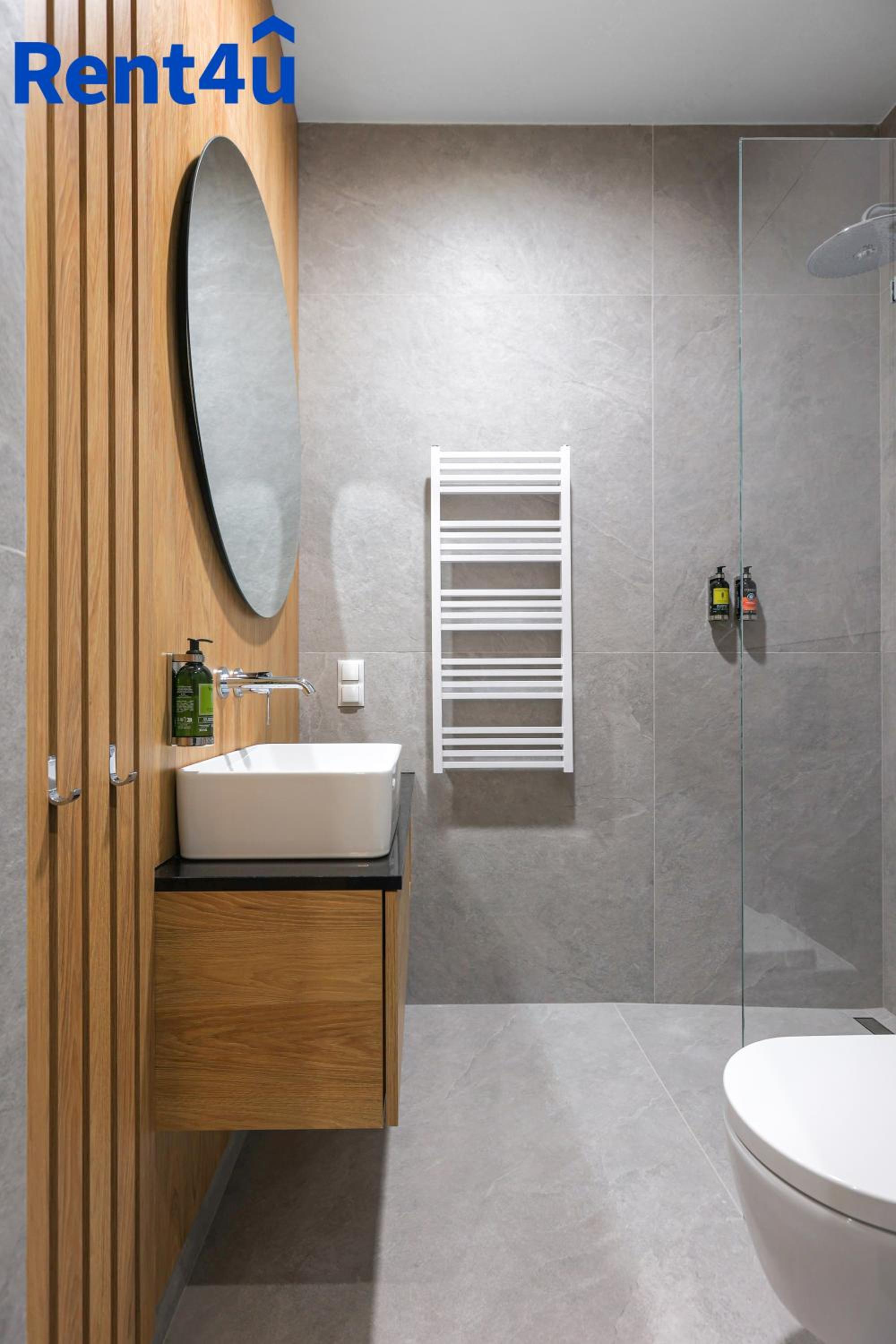Nad Zatoką Aparthotel Premium z widokiem na jezioro by Rent4You