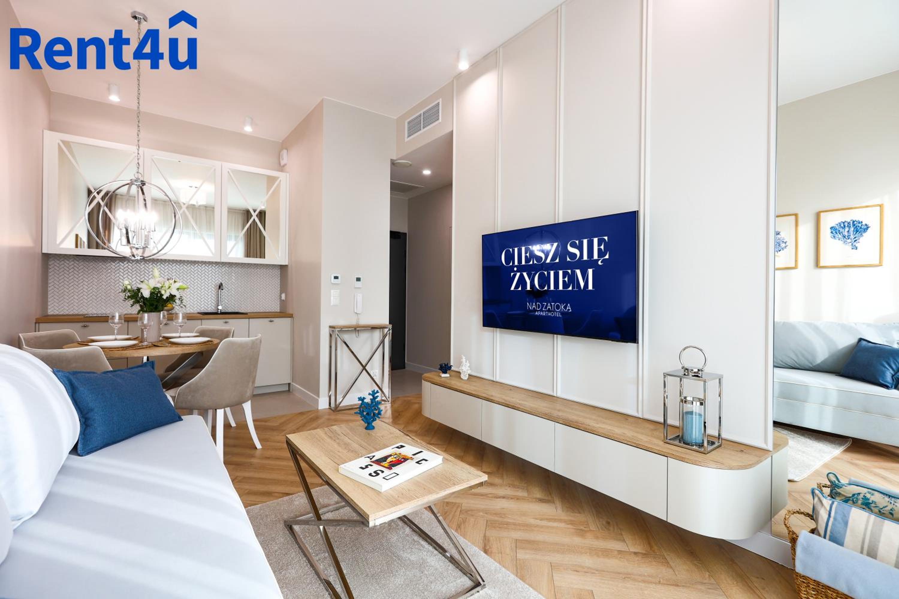 Nad Zatoką Aparthotel Premium z widokiem na jezioro by Rent4You