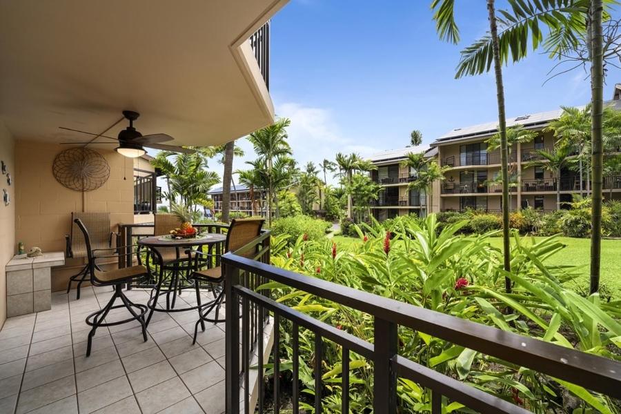 Kona Makai Private Tropical Suites with Pool