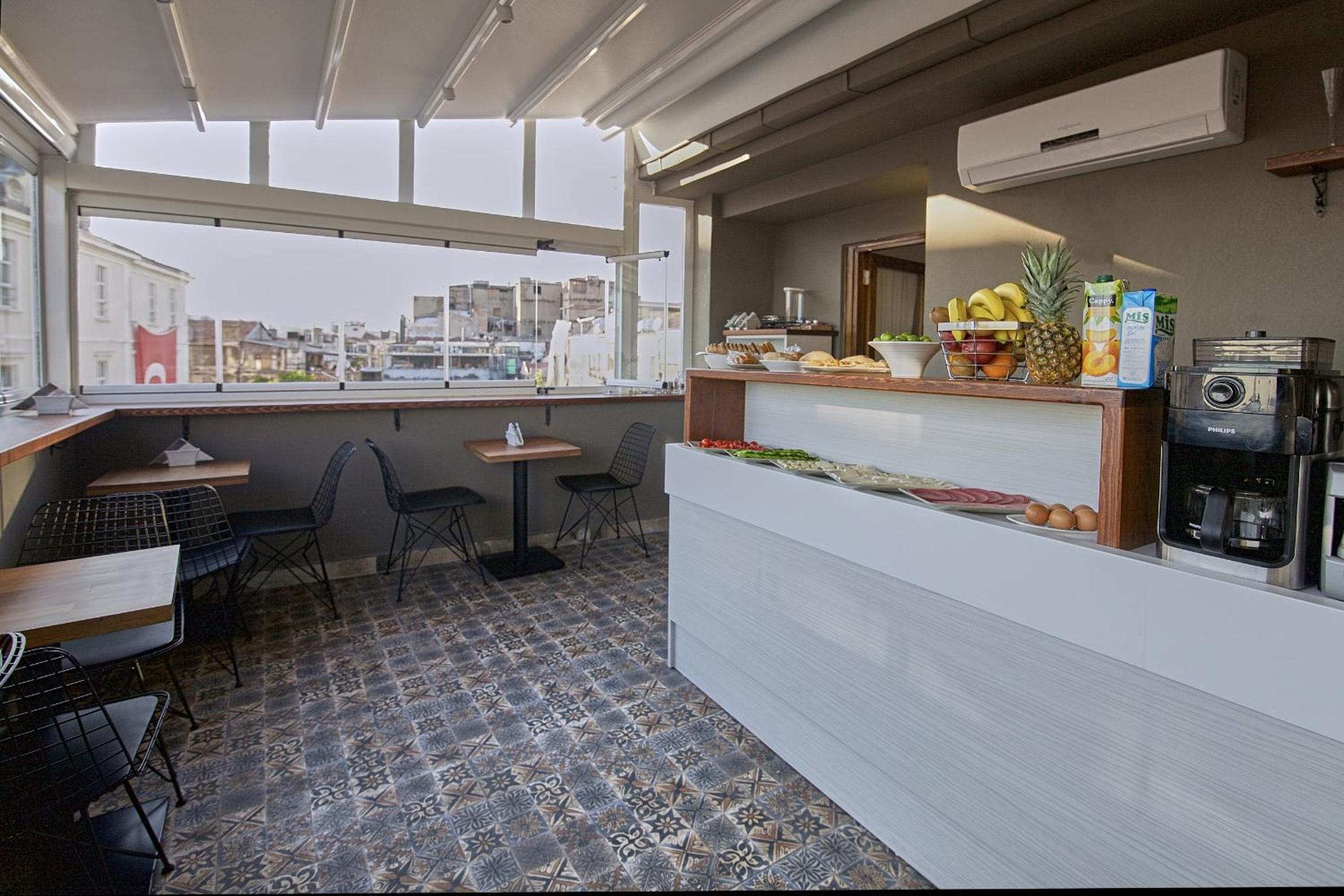 Arart Otel - Image 9