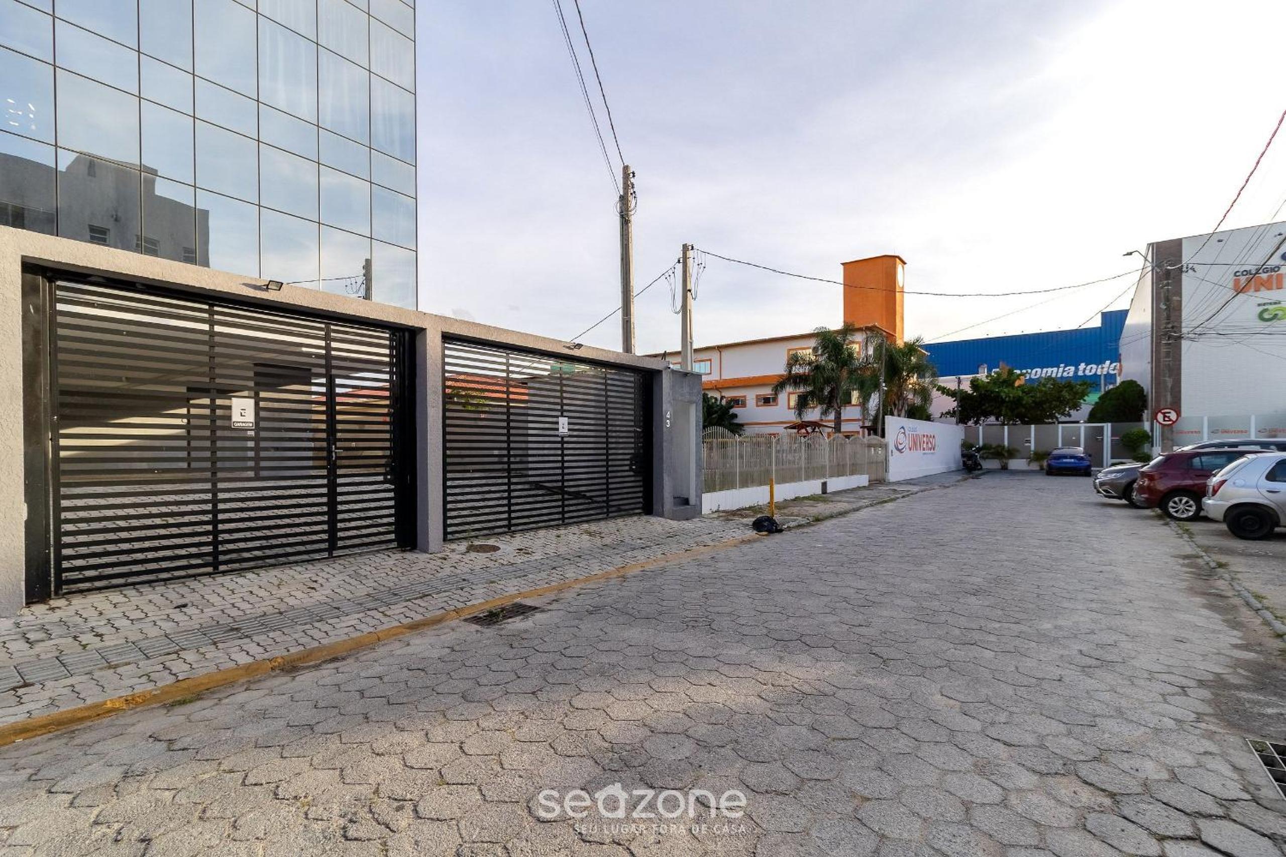 Apt with BBQ at Ingleses Beach | PNJ0203