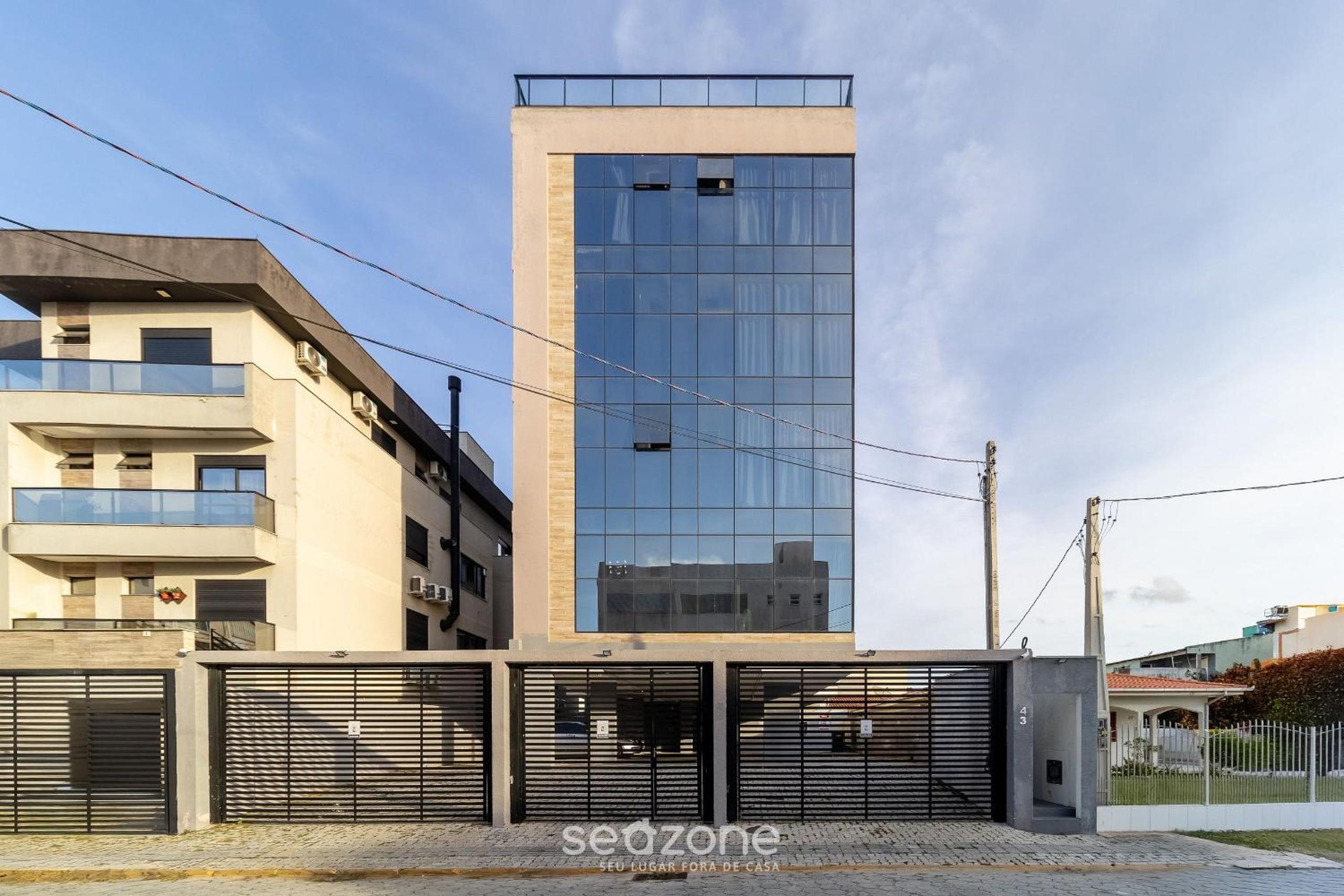 Apt with BBQ at Ingleses Beach | PNJ0203