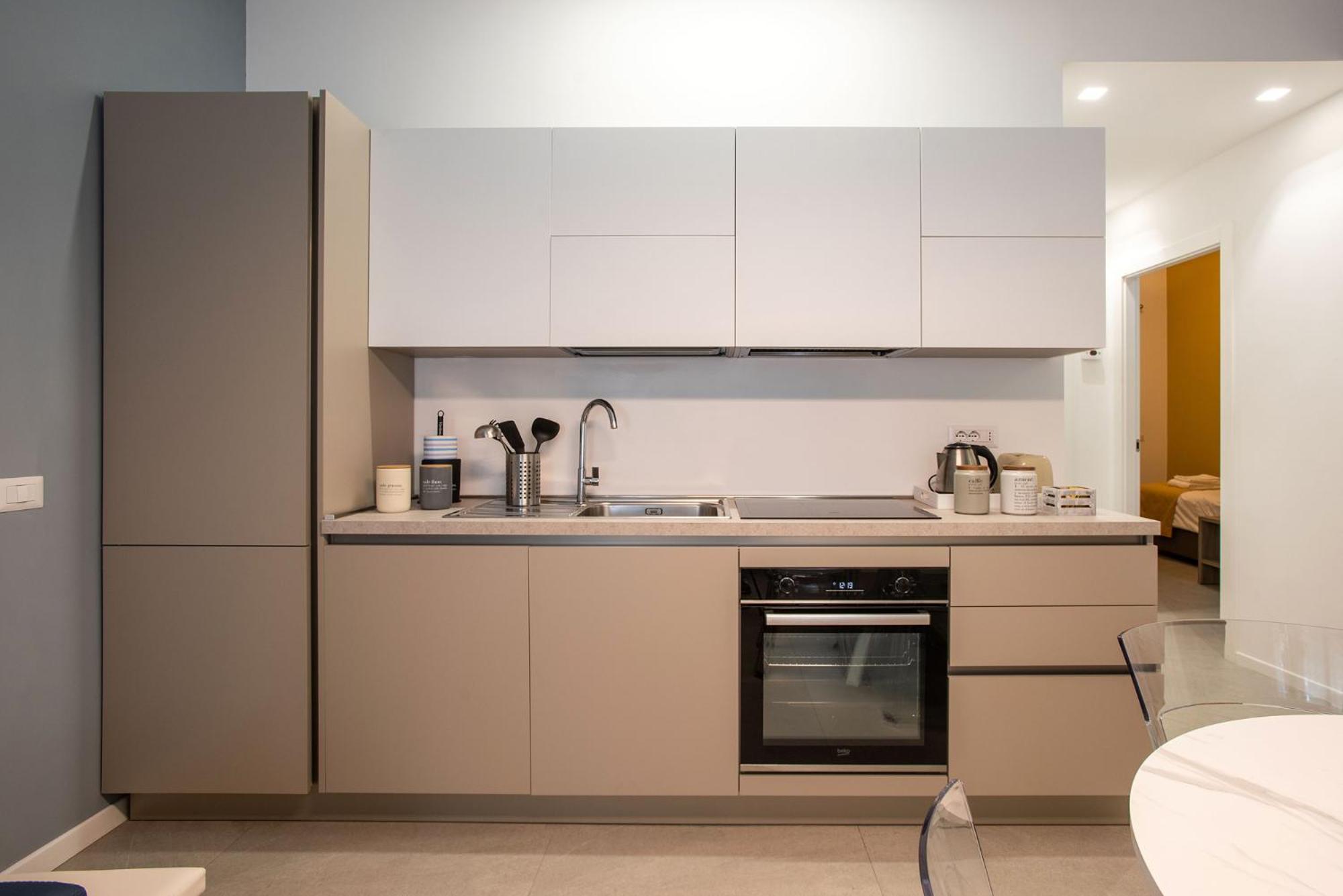 6 fermate dal Centro, Residenza Marchese Roma