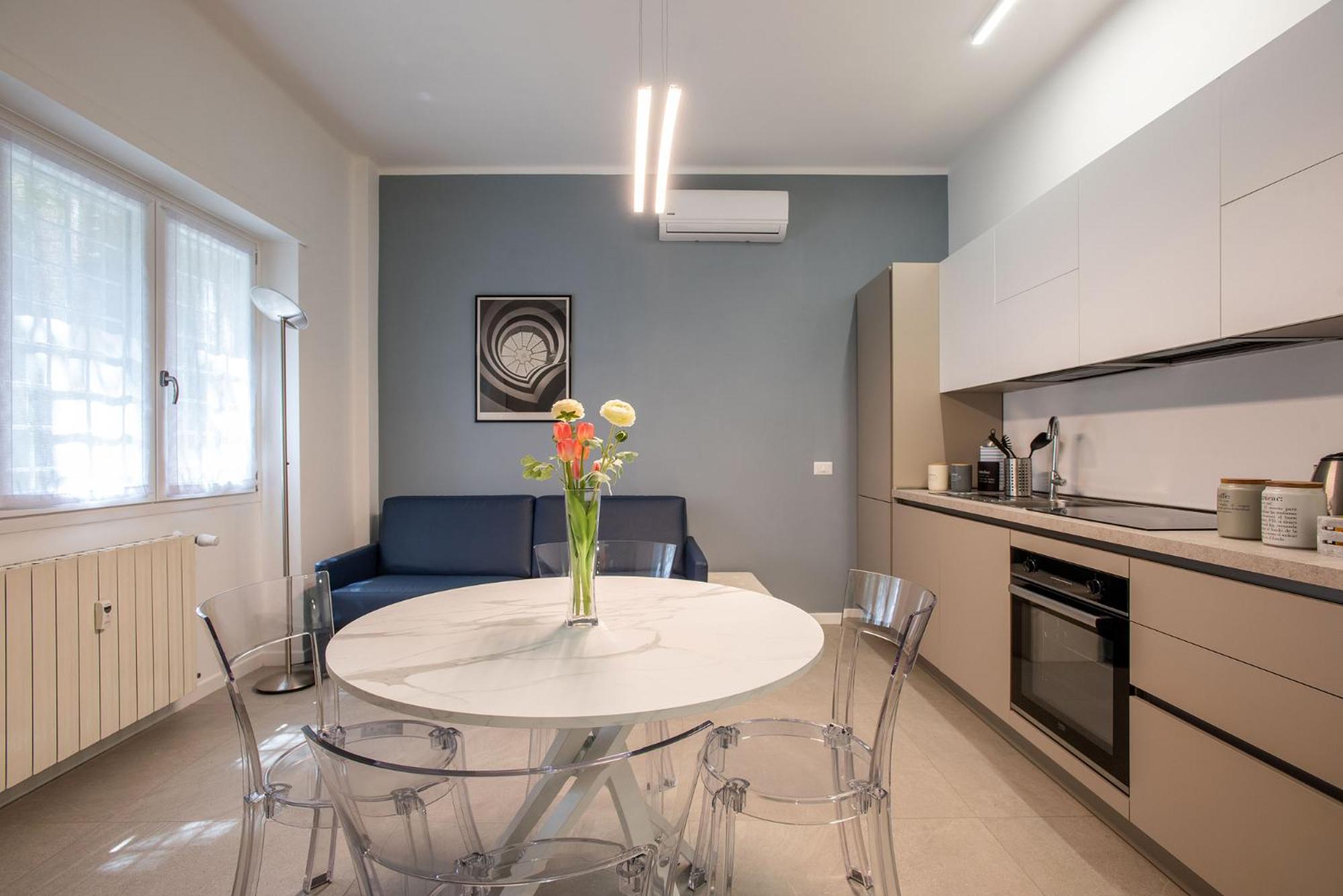6 fermate dal Centro, Residenza Marchese Roma