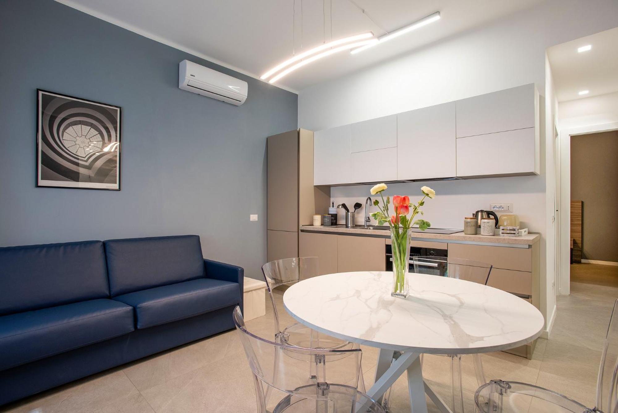 6 fermate dal Centro, Residenza Marchese Roma