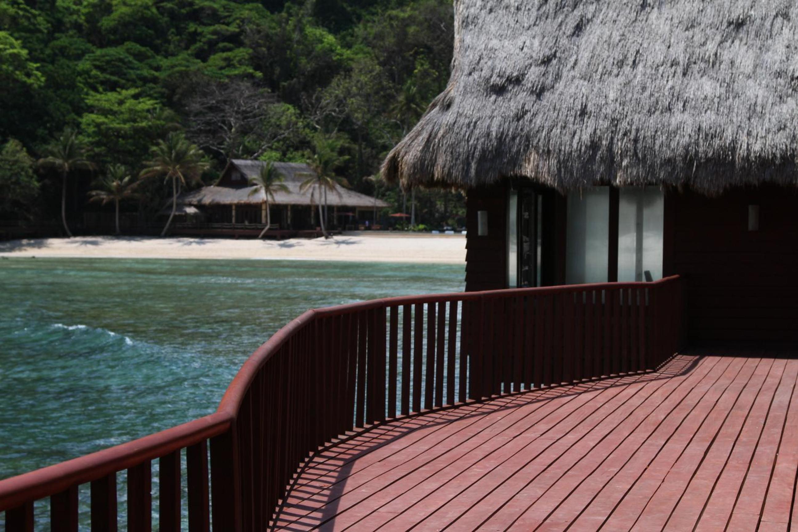 Cauayan Island Resort and Spa