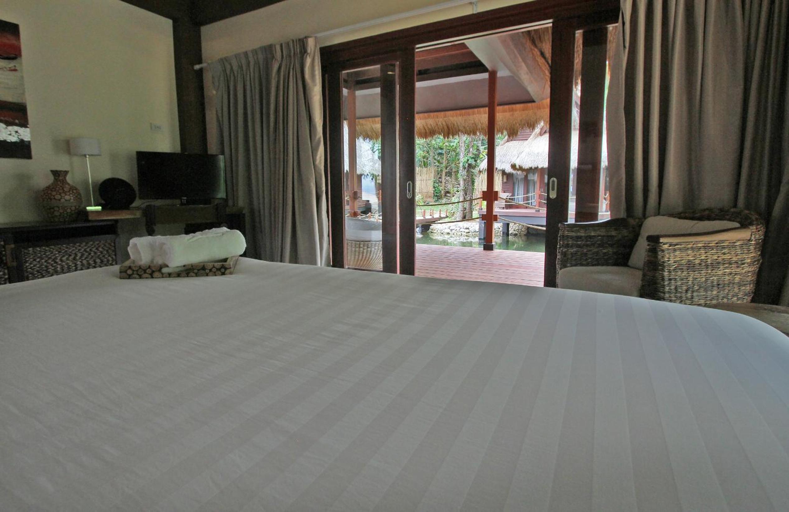 Cauayan Island Resort and Spa