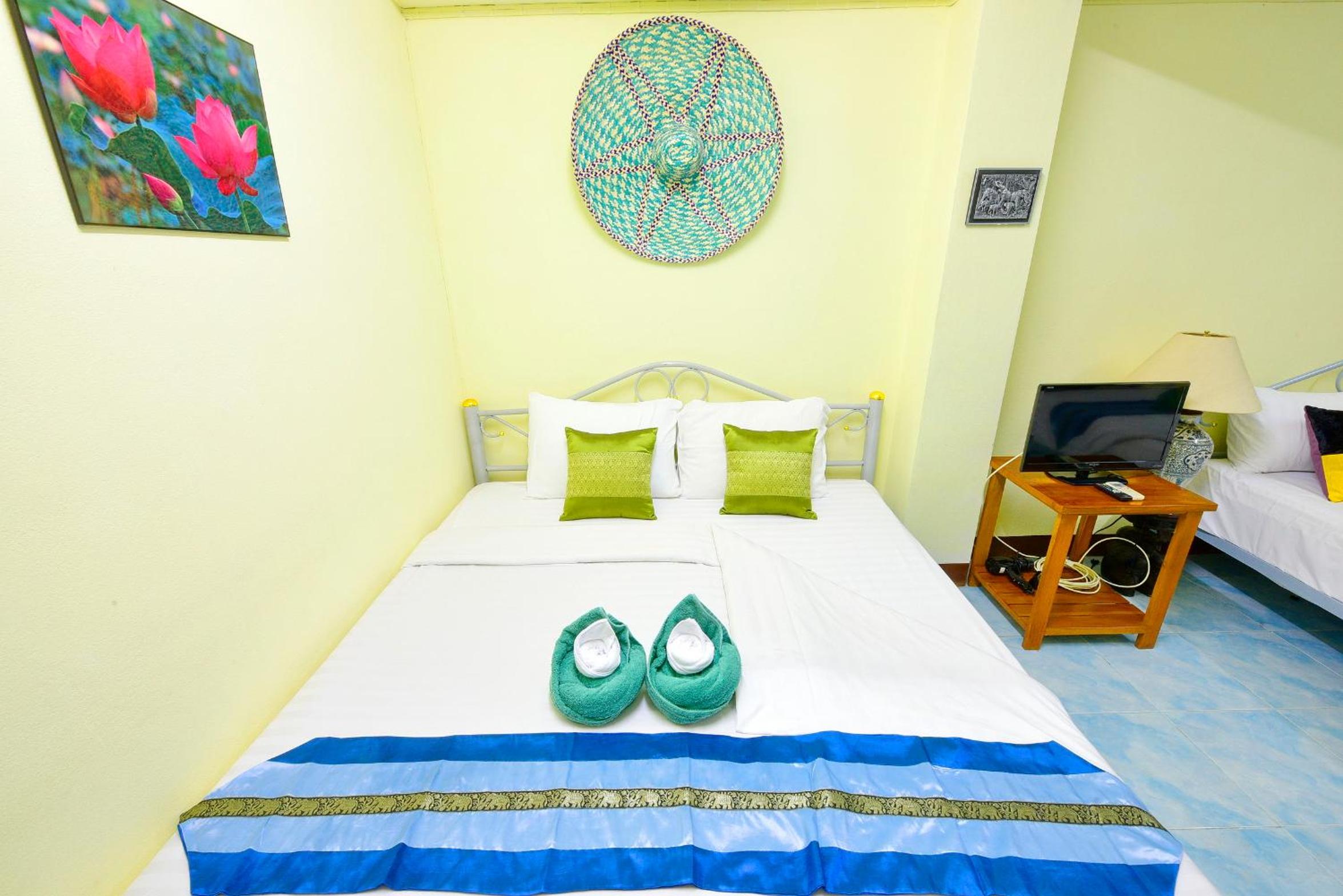 Saithong House