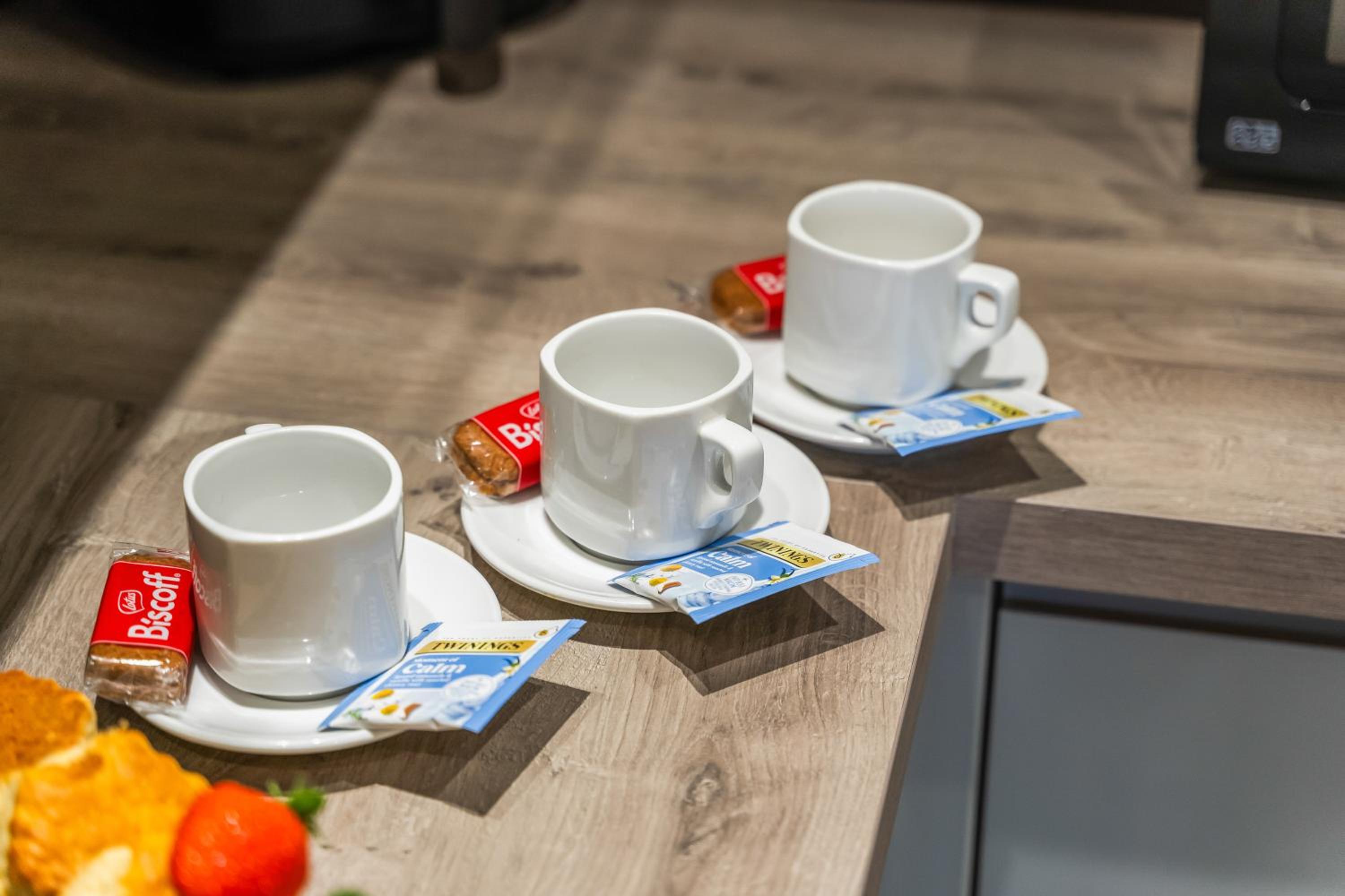 Azure Signature Suite, Leicester City Centre Apartment,Sofa Bed , Netflix, WiFi Parking